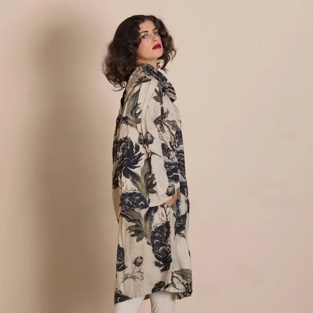 MS BR TUCK COAT 4.jpeg