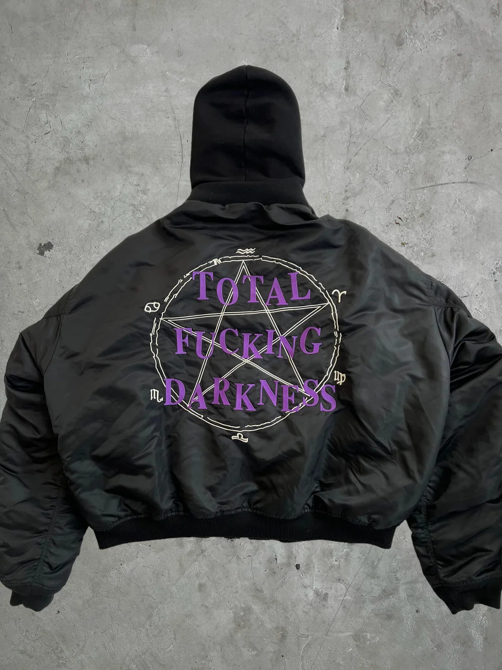 vetements tfd bomber jacket