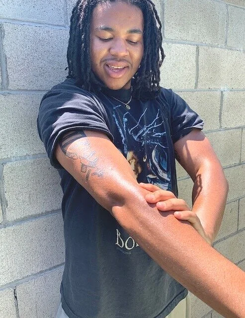 Using our Beard Butter, Liquid Gold, and "Shay Butter" Whipped Body Butter.
KJ's instagram: kcj0208