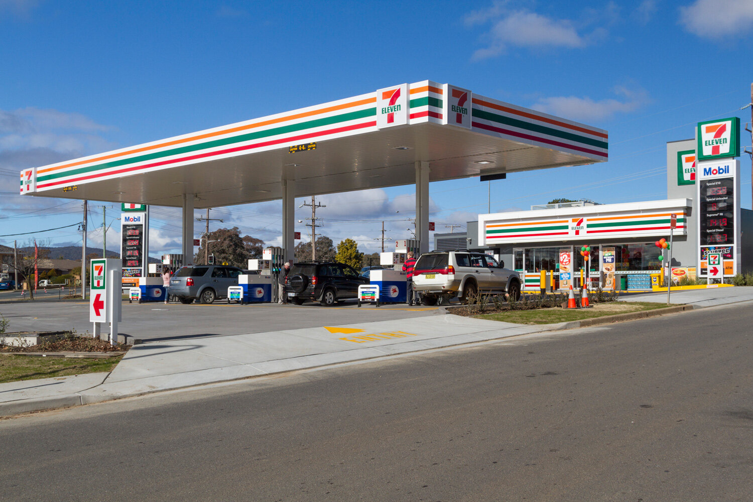 7-Eleven-Karabar_7032.JPG