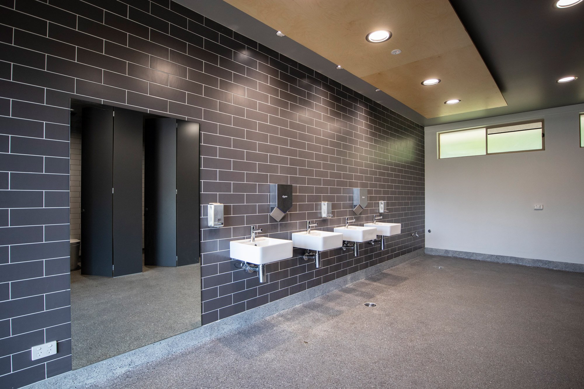 St Bernards Bathroom-2_IMG_3653.jpg