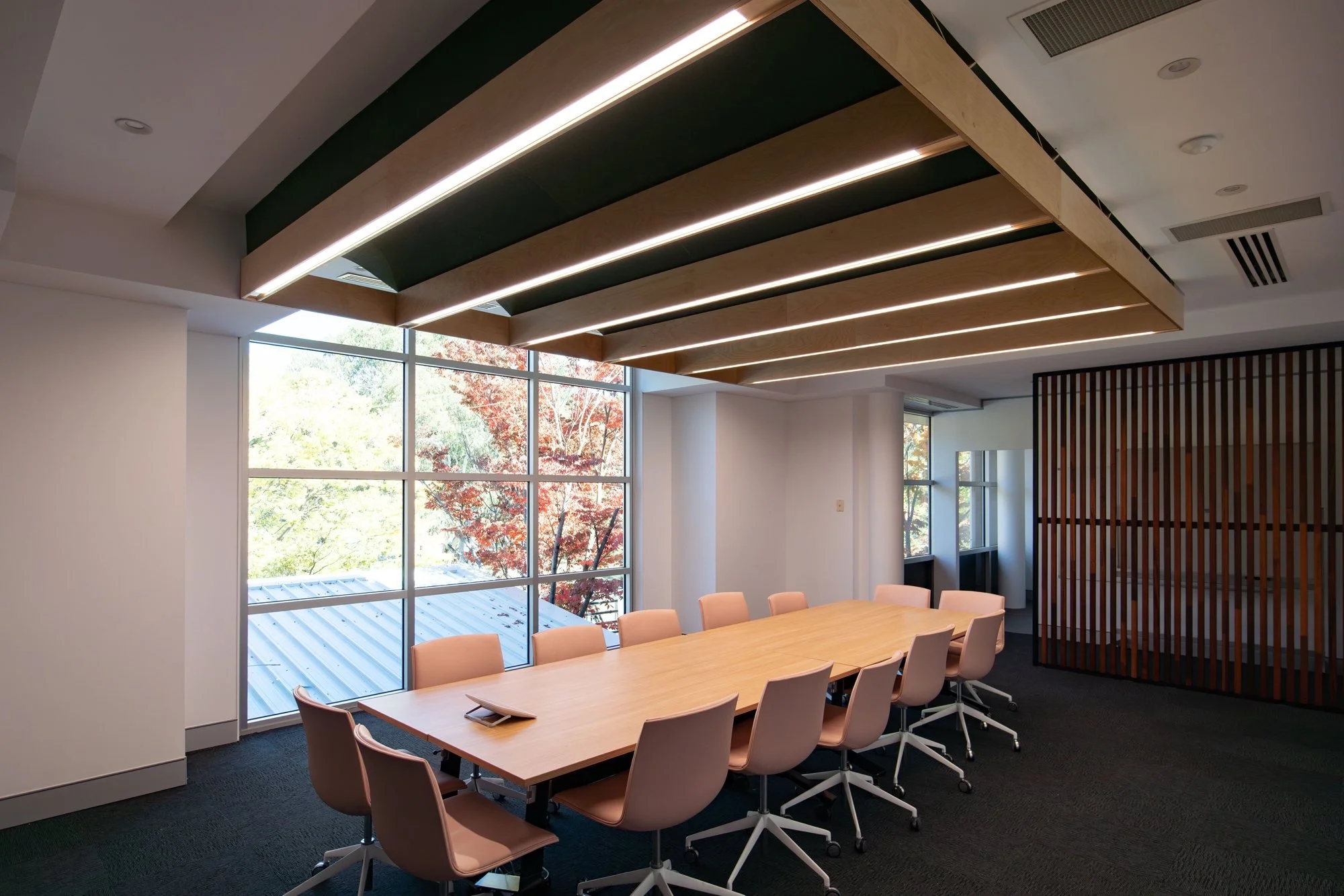 255 Cbr Ave-Offices-0015.jpg