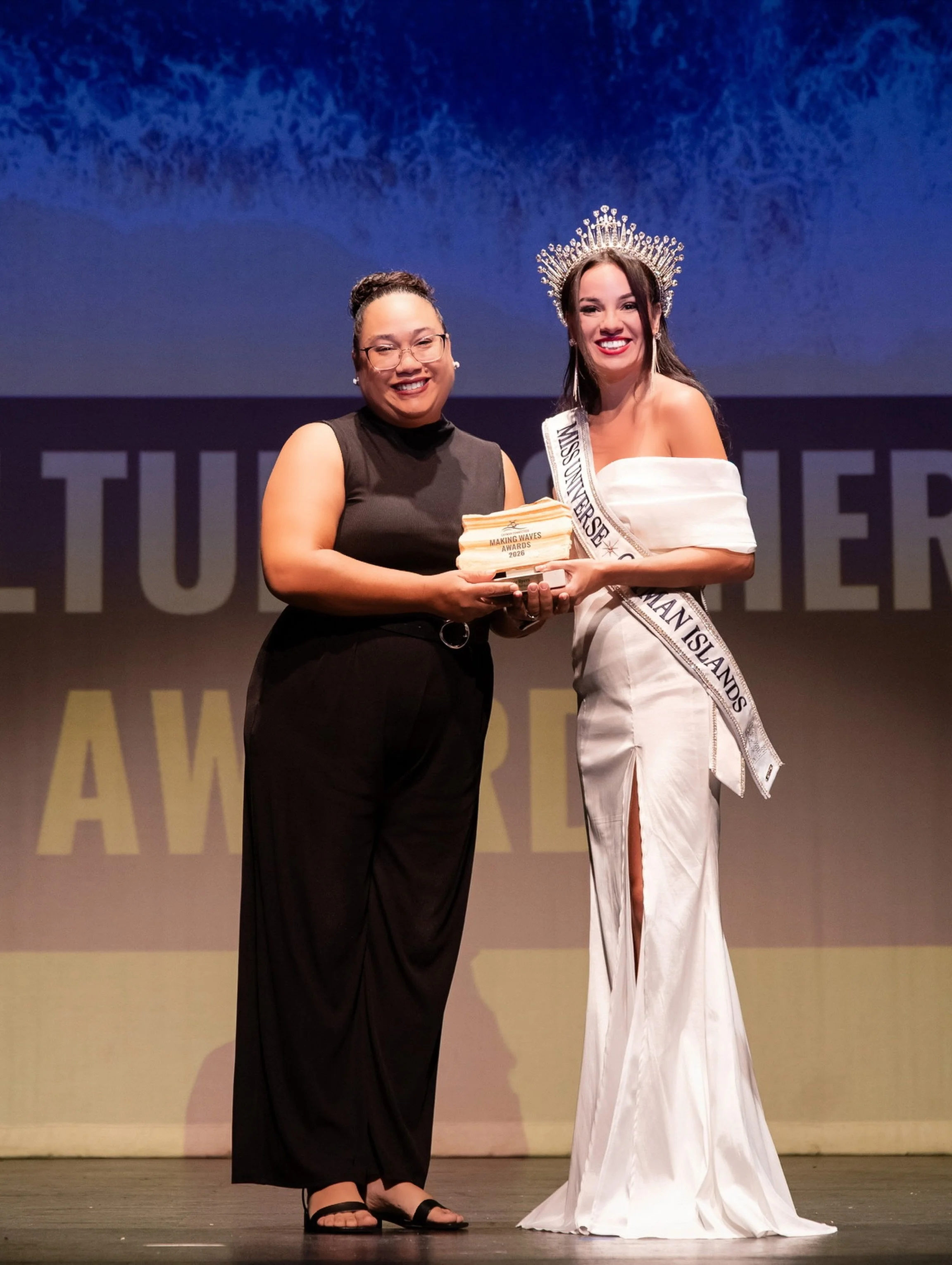 juliana-making-waves-awards (2).jpg