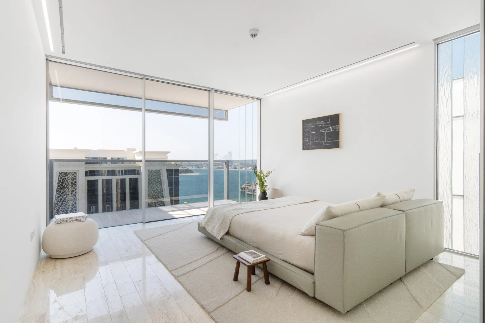 Buy Luxury 4 Bedroom Penthouse on the Palm Crescent — LIVE LARGE