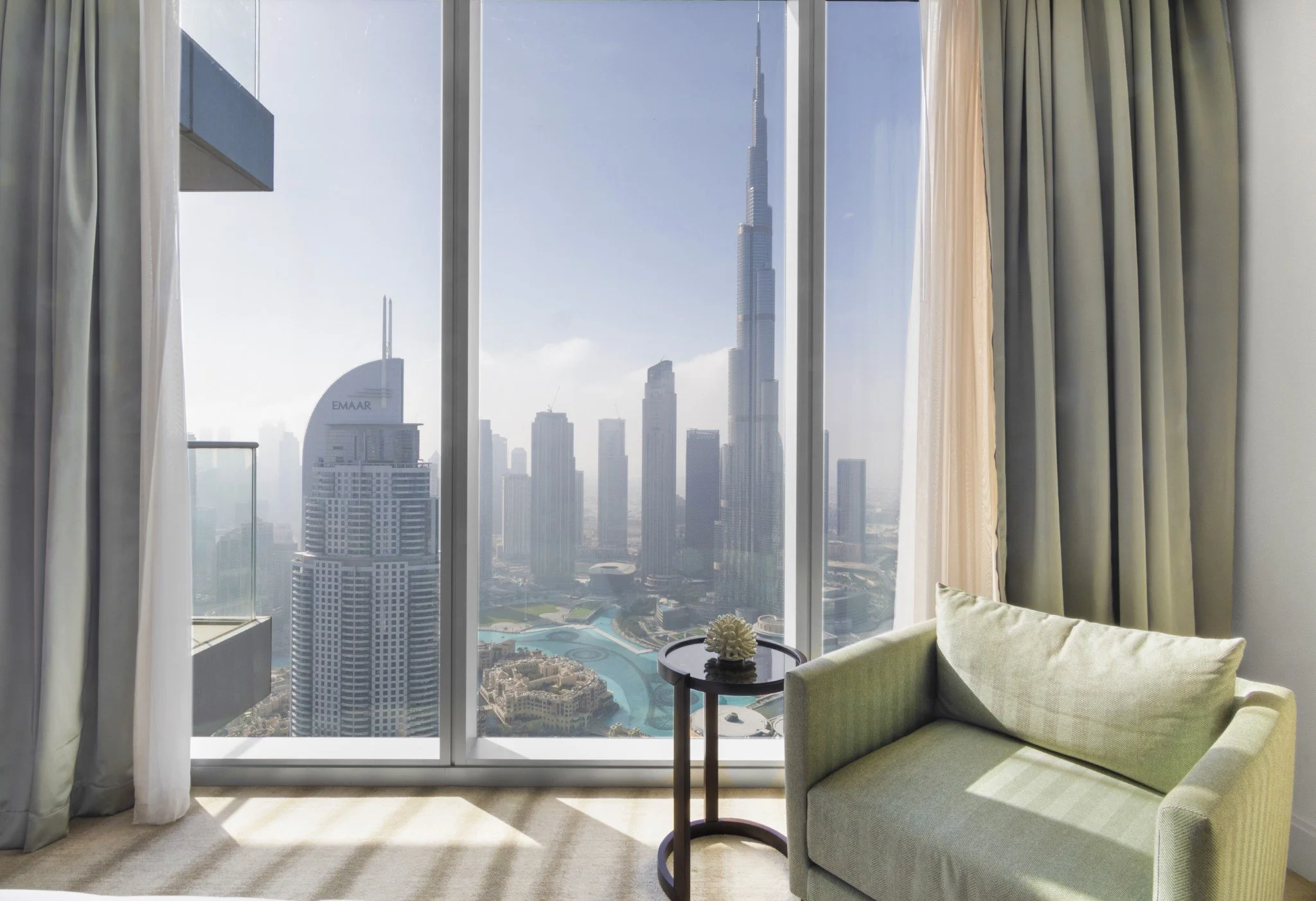 Fountain Views Apartment — LIVE LARGE
