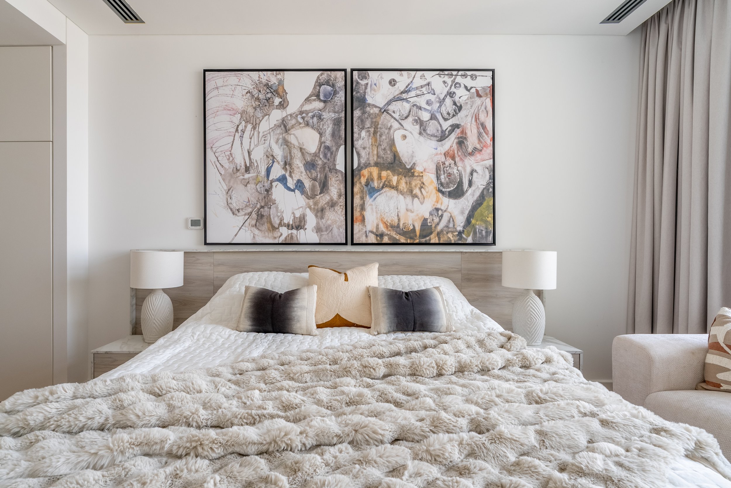 dubai-index-tower-bedroom-detail-live-large-01.jpg