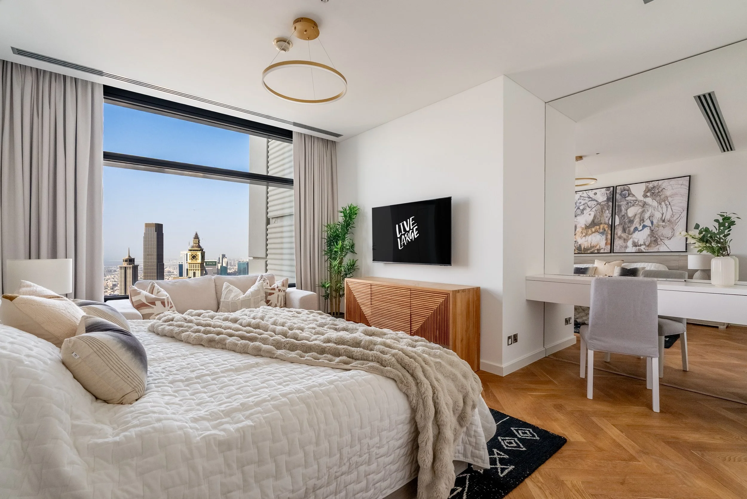 dubai-index-tower-bedroom-live-large-01.jpg