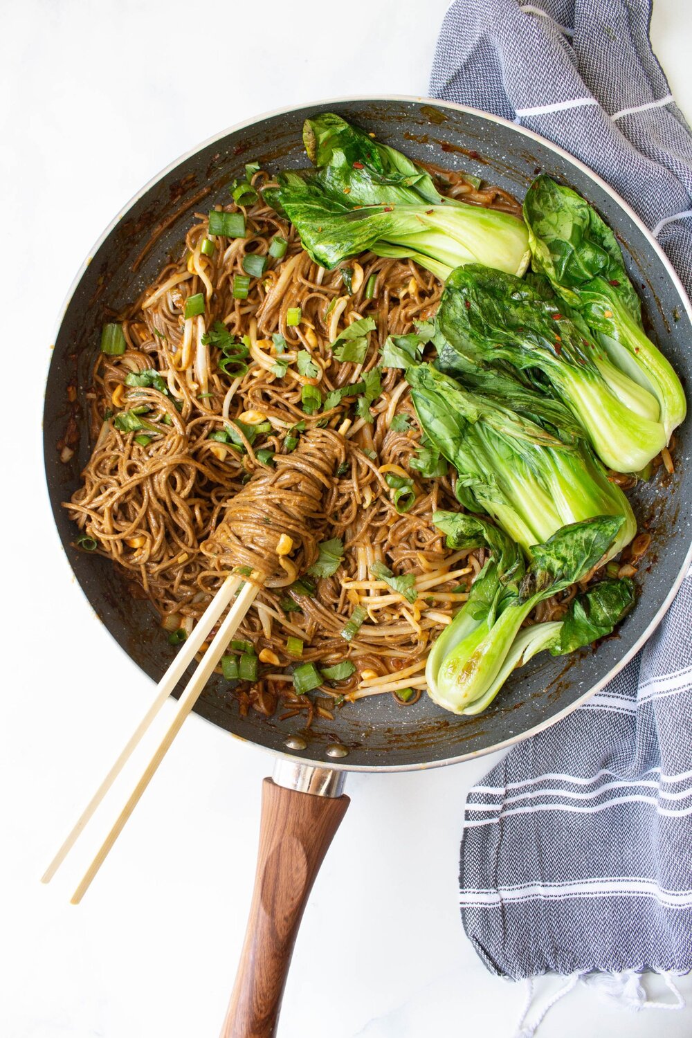 Spicy Garlic Soba Noodles with Bok Choy