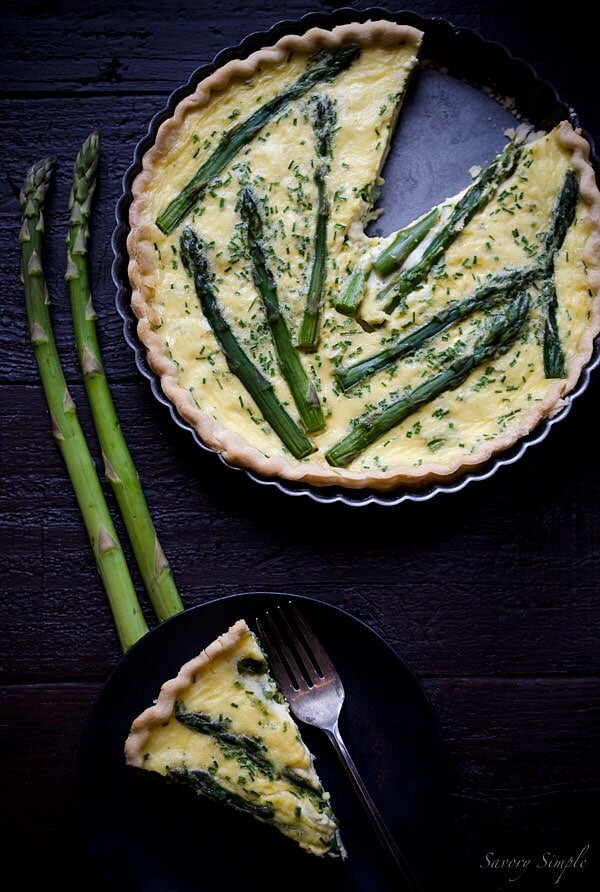 Asparagus Quiche With Goat Cheese and Chives 