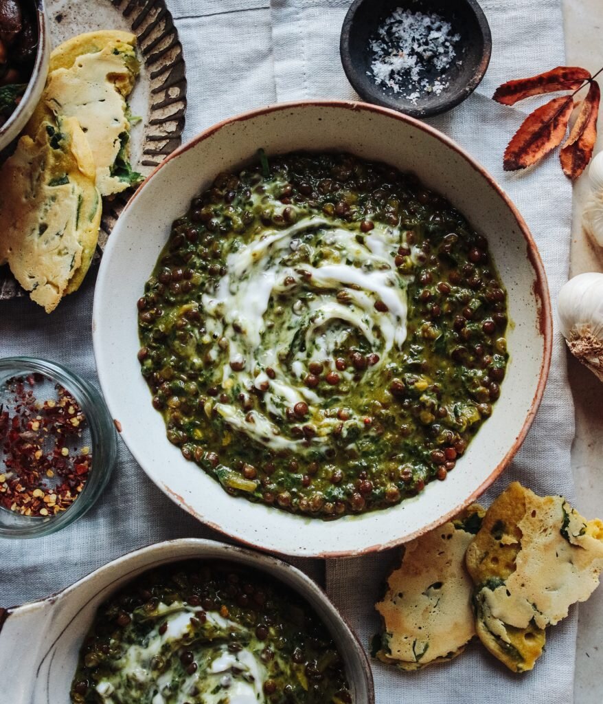 Green Lentil &amp; Spinach Dal with Spinach Flatbreads