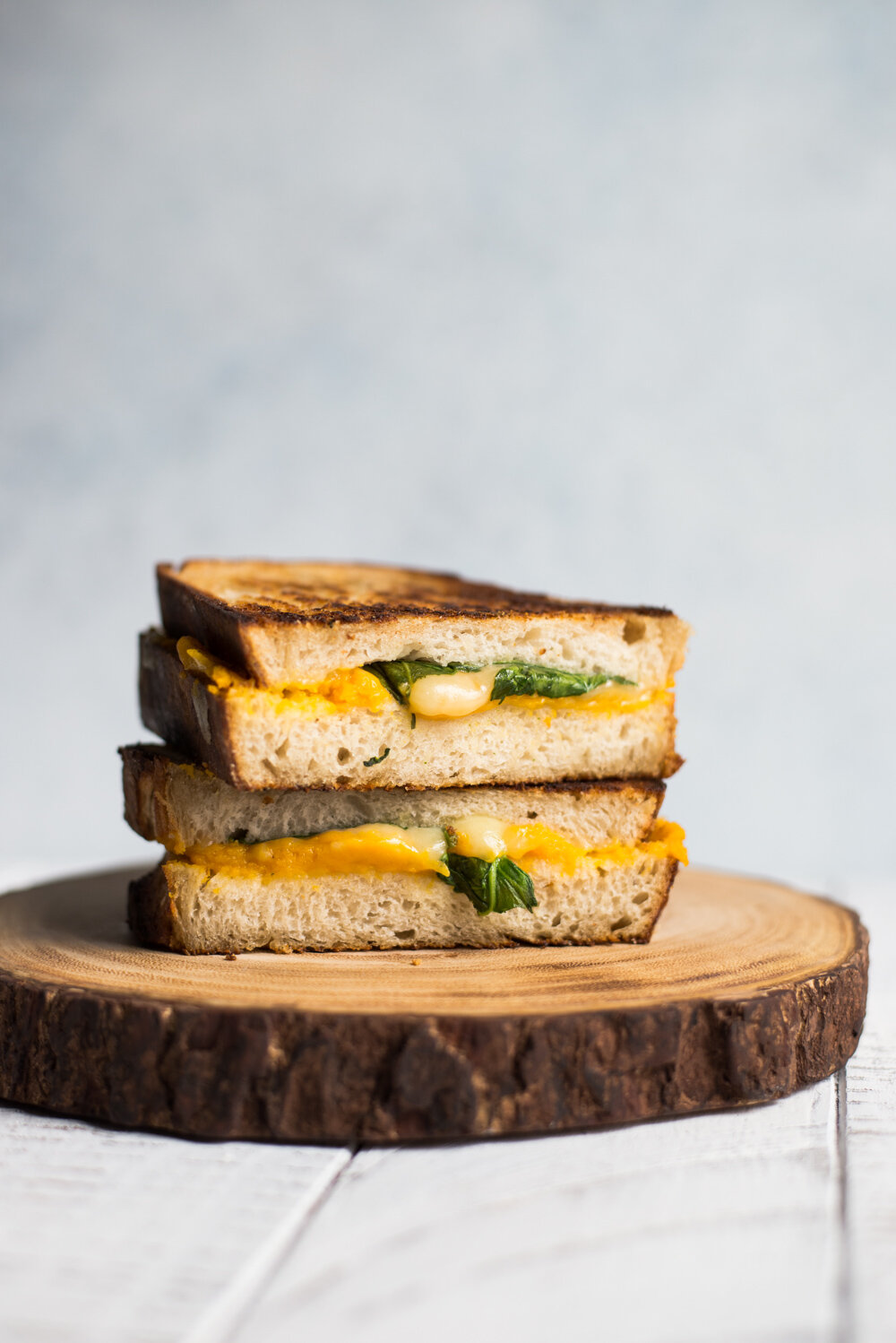 Spinach, Roasted Garlic &amp; Butternut Squash Grilled Cheese Sandwiches