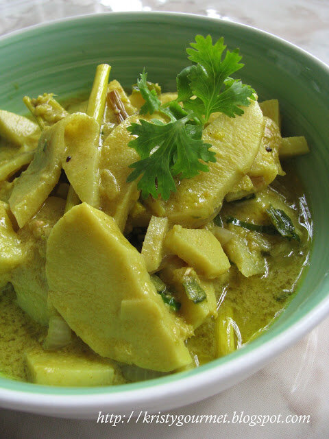 Bamboo Shoots in Thick Coconut Gravy
