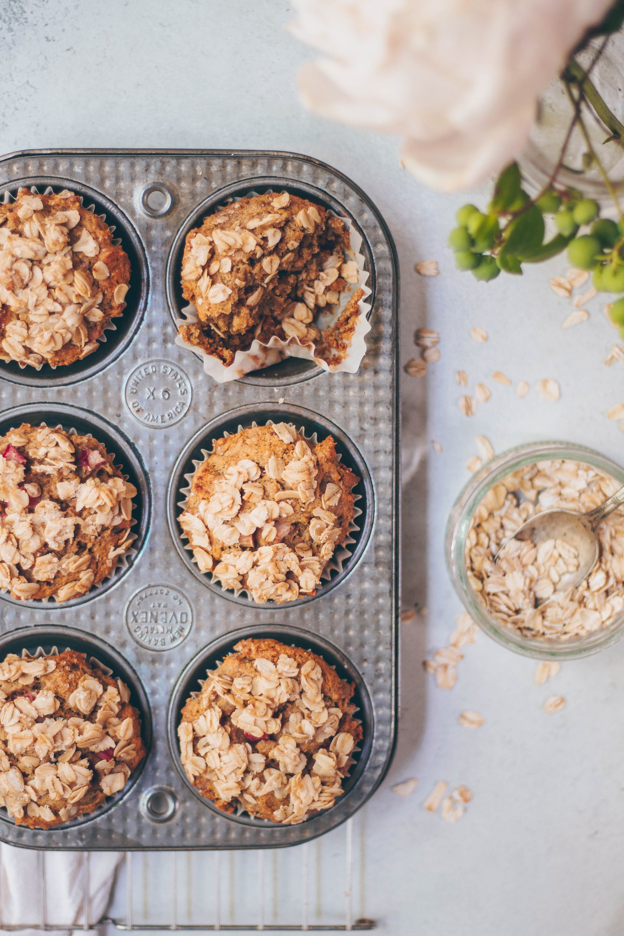 Healthy Rhubarb Muffins