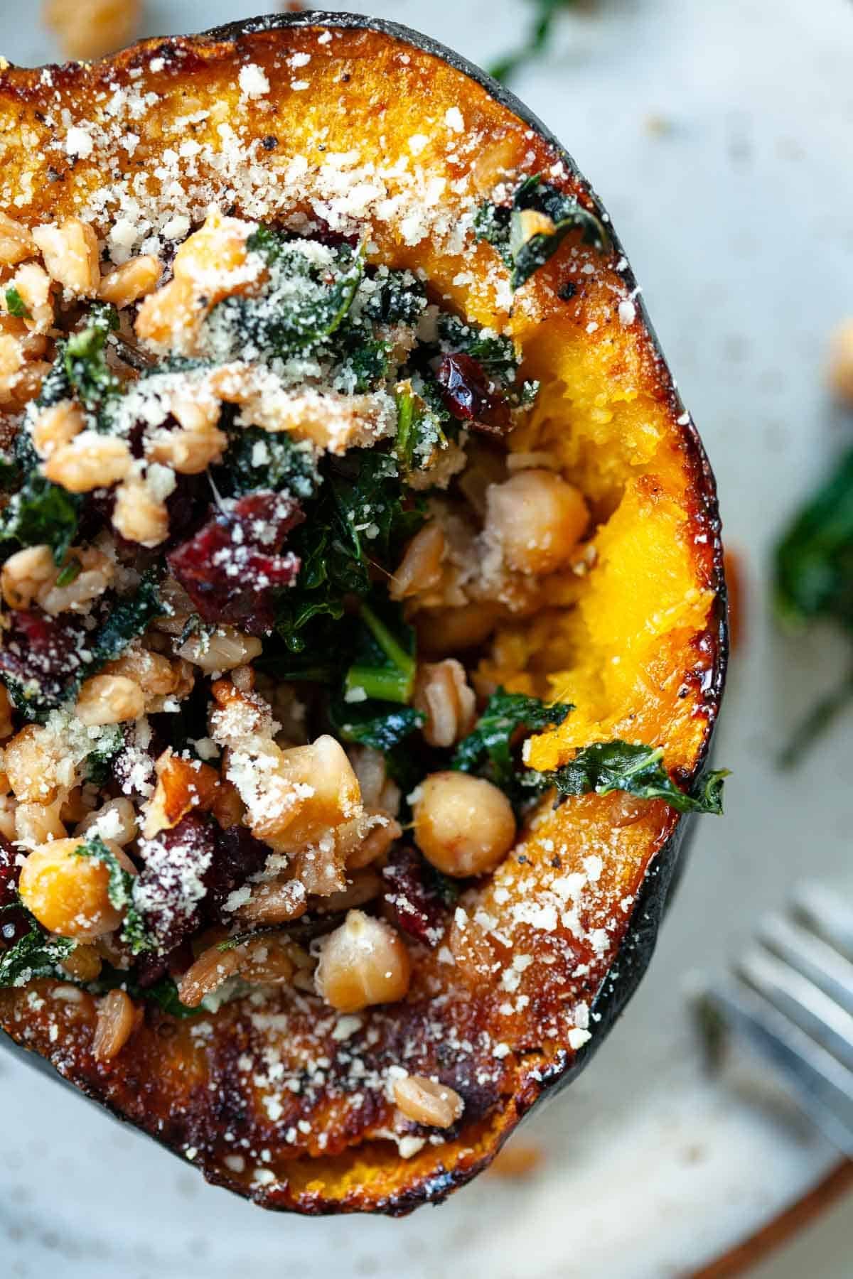 Chickpea Vegetarian Stuffed Acorn Squash