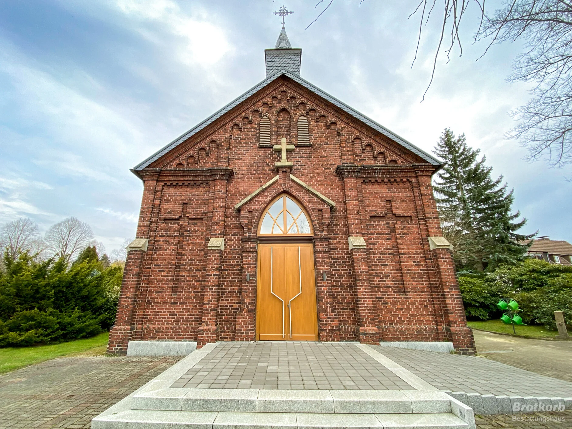 Trauerhalle – Friedhof Kreuzgemeinde Witten