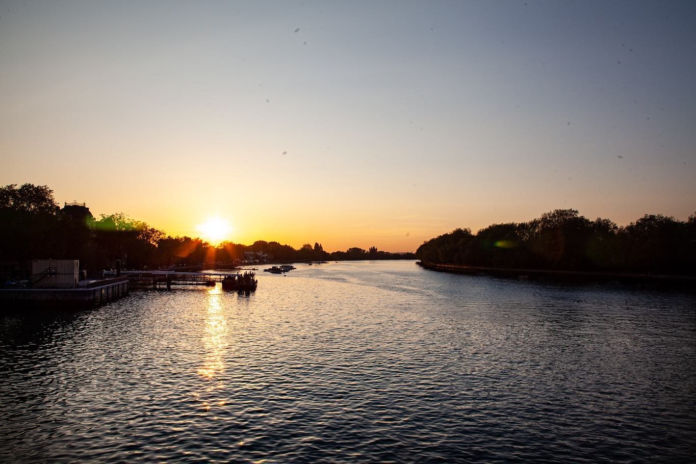 Sunset on the Thames is pretty special ☀️A beautiful early summer wedding for L&amp;J #londonwedding #wedding #londonbride #putneywedding