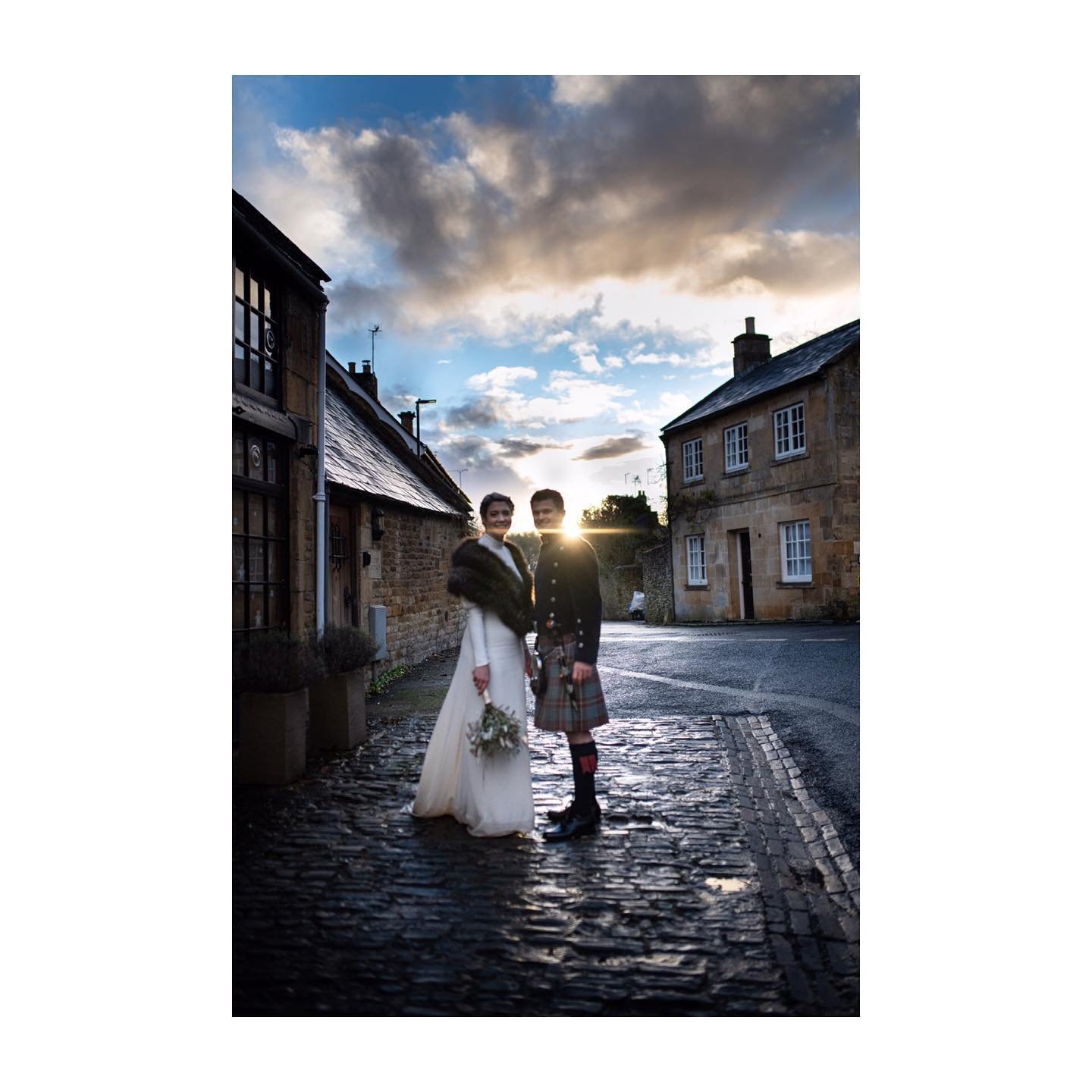 Finishing off this crazy year with this beautiful teeny winter wedding on the edit screen. Christian was so lucky to get to beautiful Blockley to be a part of this, his last wedding of the year. A long-sleeved gown, cobbled streets and a kilt- not a 