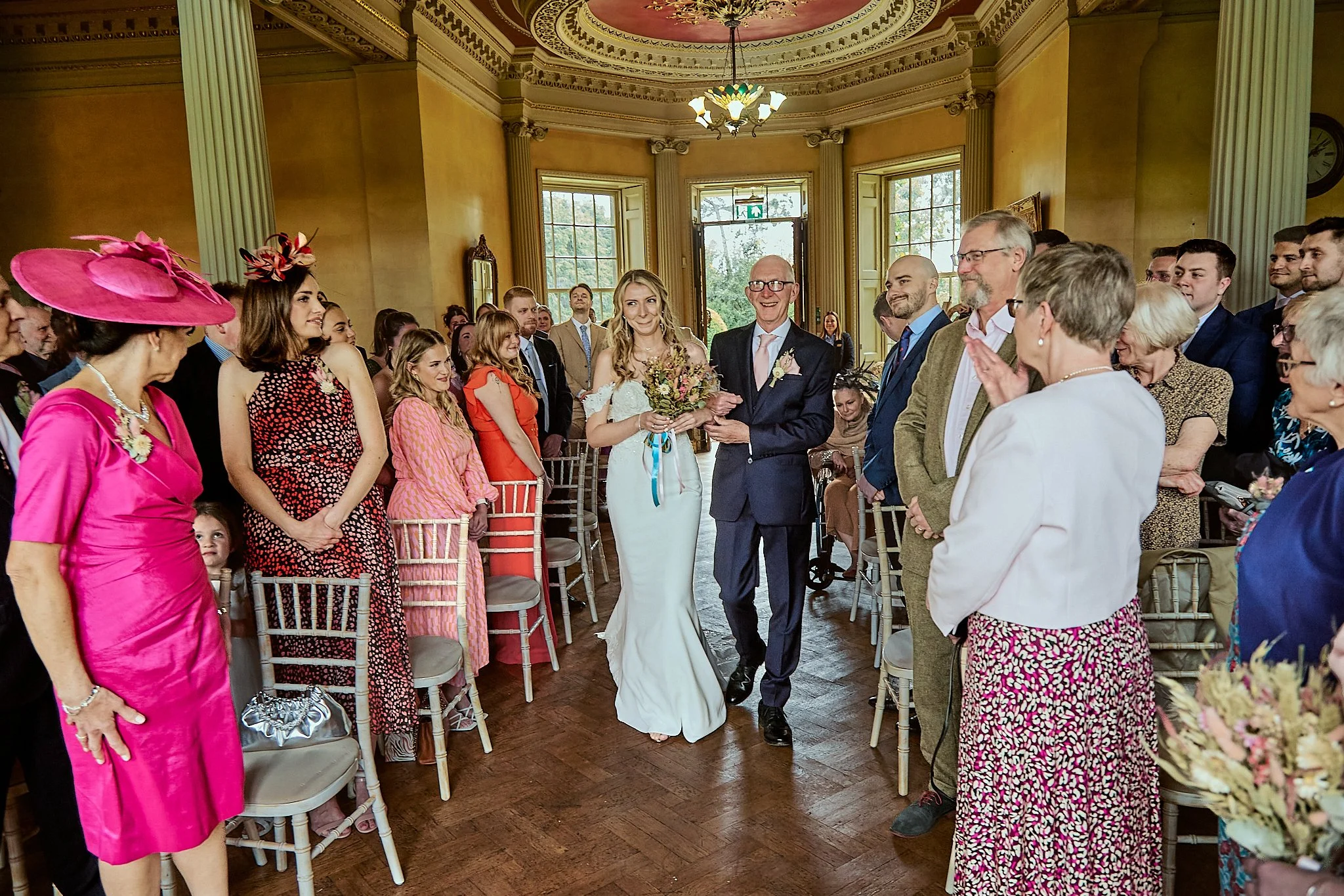 Hampton_court_house_wedding-h&d025.jpg
