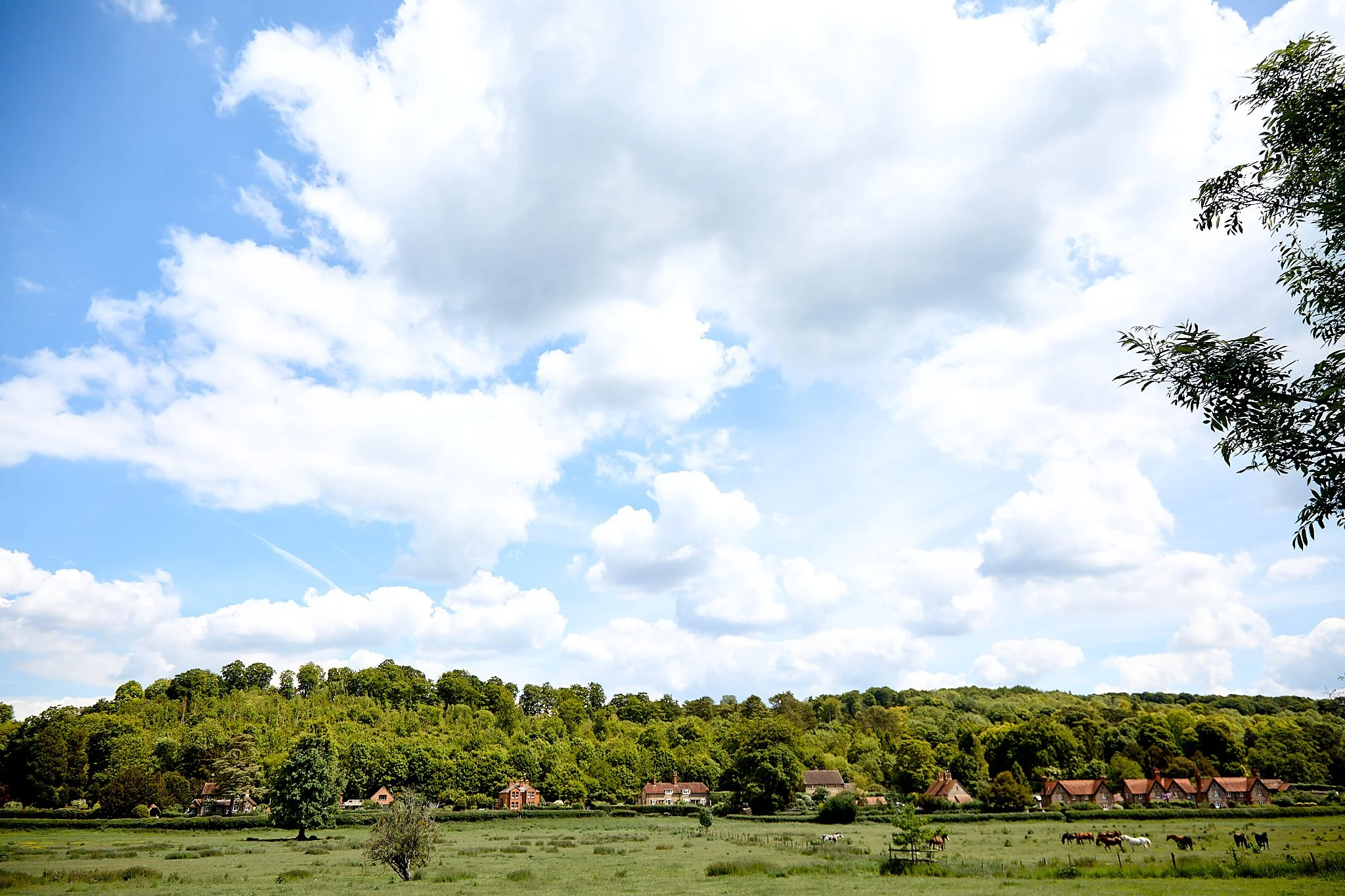 Old Luxters Barn-wedding 24.jpg