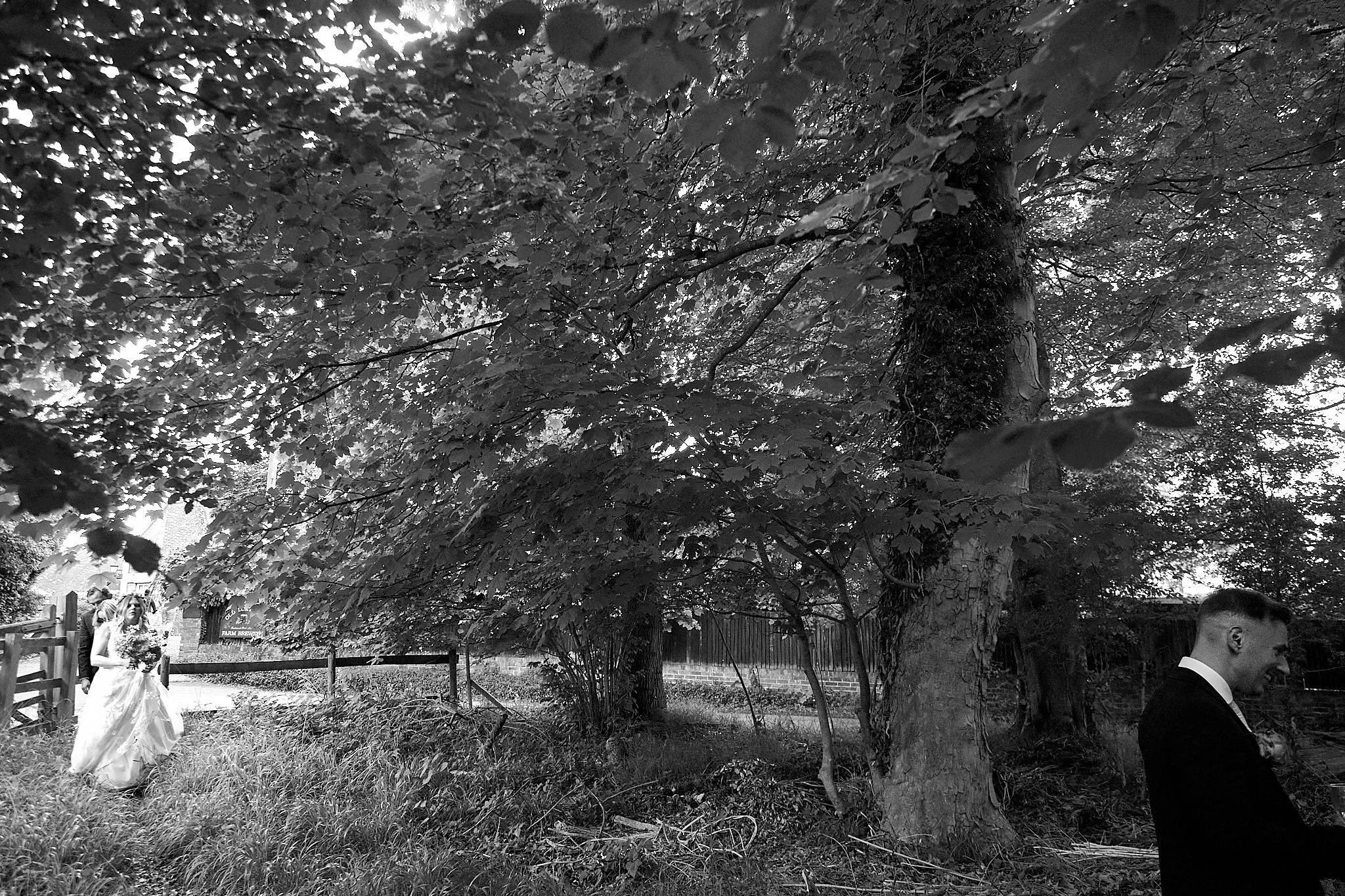 Old Luxters Barn-wedding 99.jpg