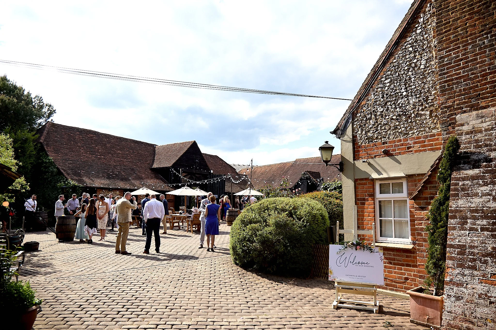 Old Luxters Barn-wedding 111.jpg