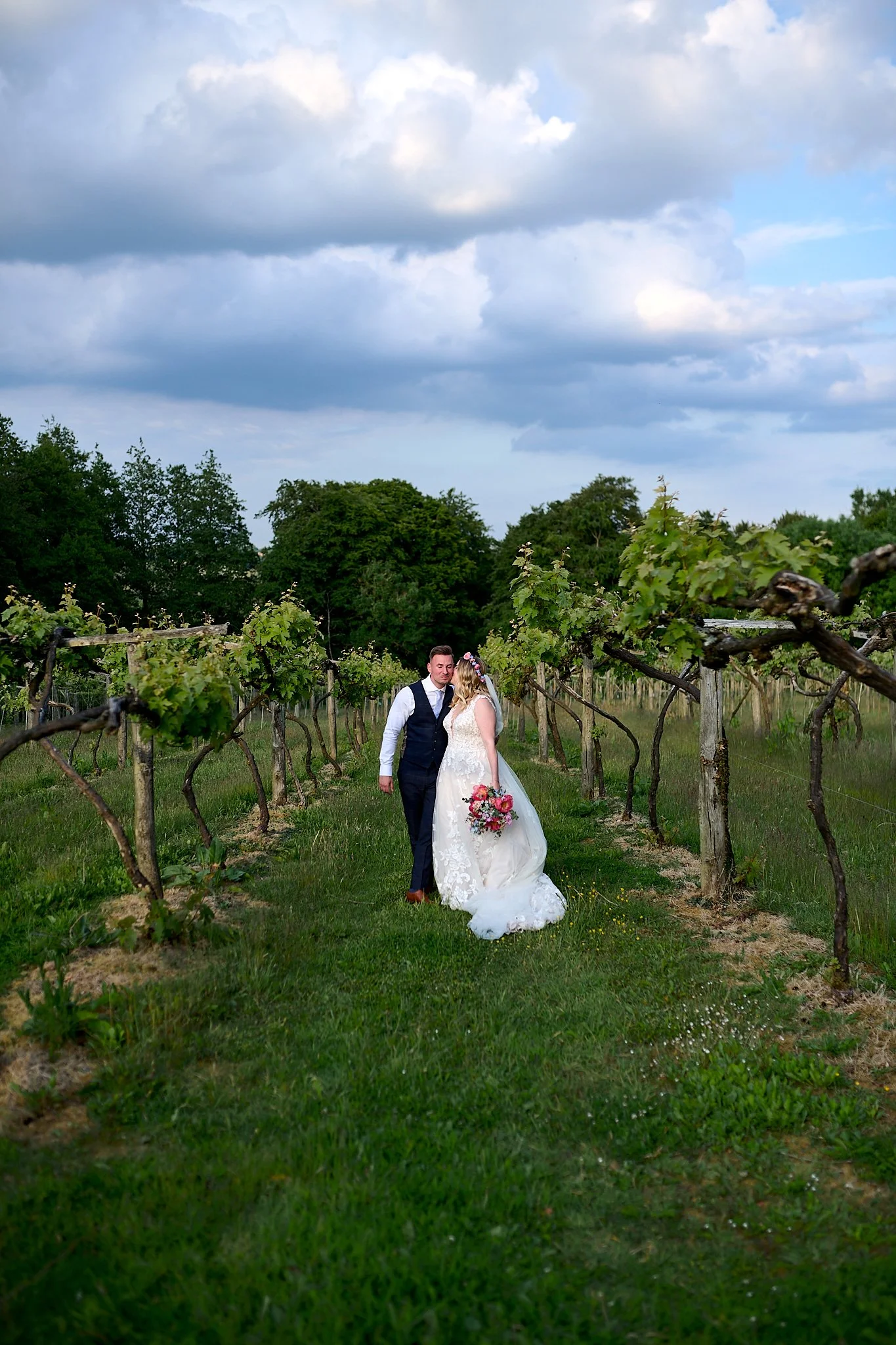 Old Luxters Barn-wedding 142.jpg