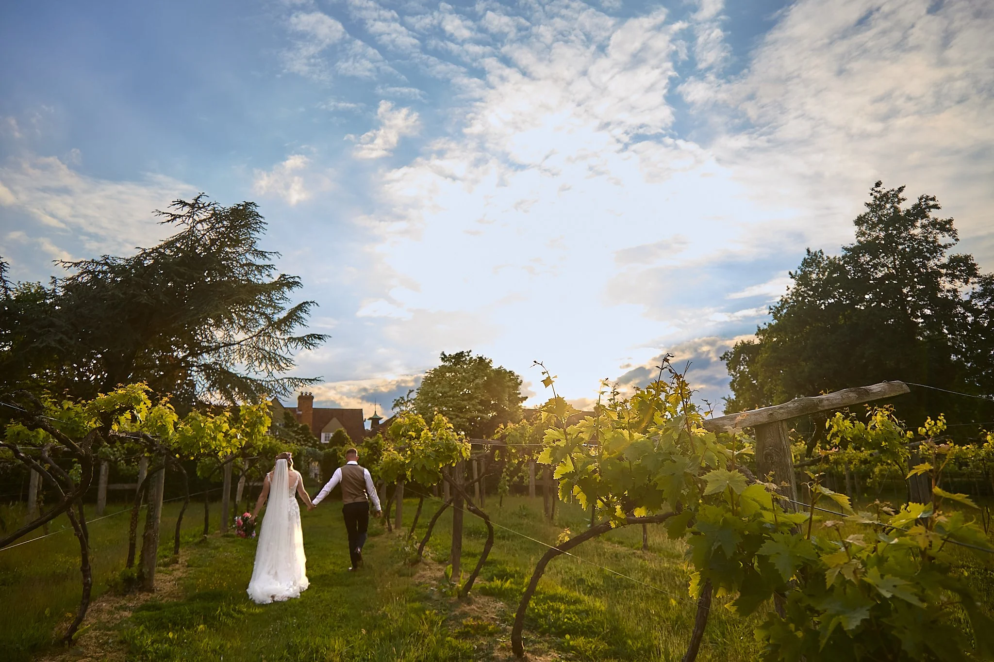 Old Luxters Barn-wedding 153.jpg