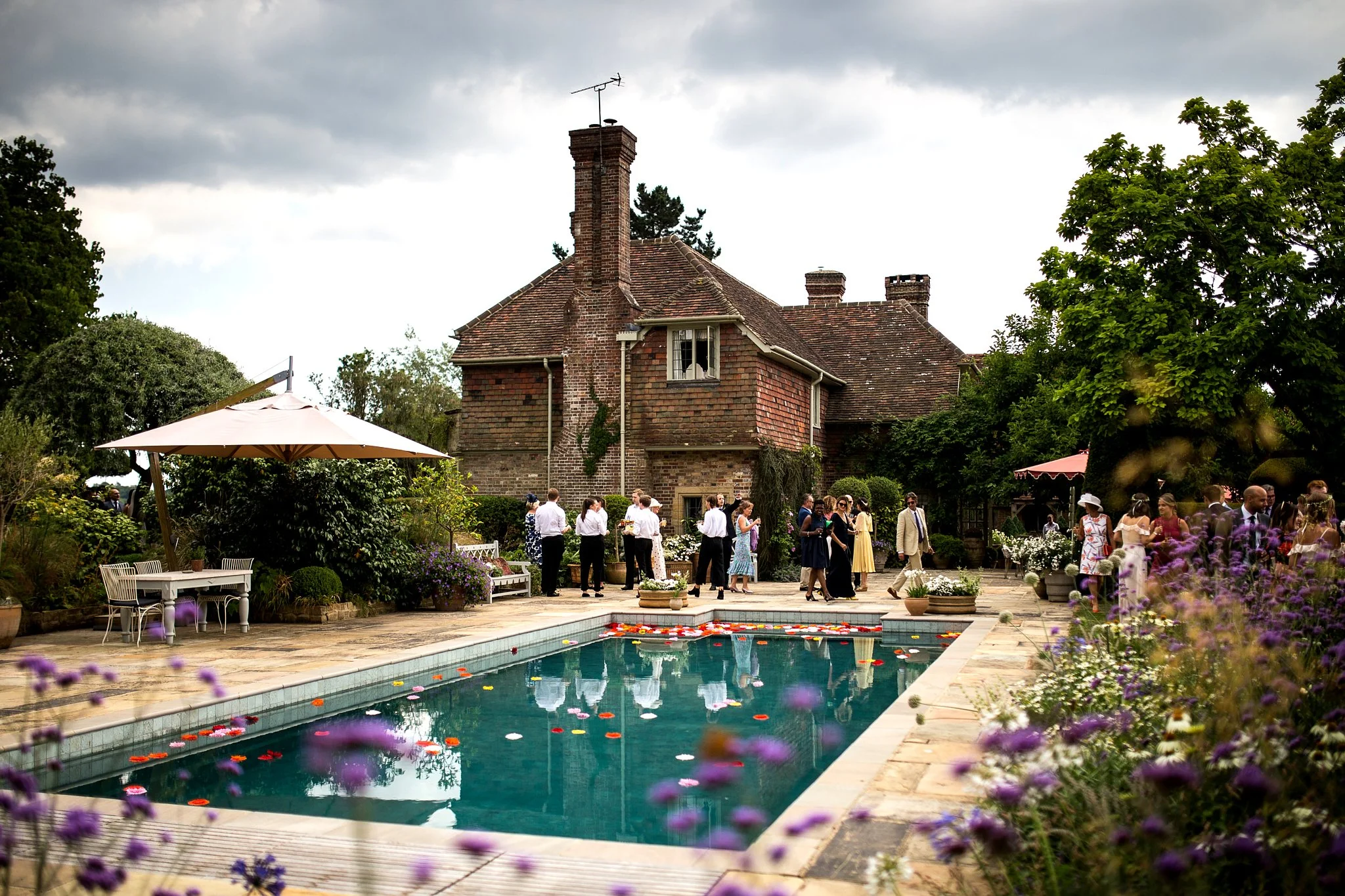 Marquee-Wedding-olliver-photography 148.jpg