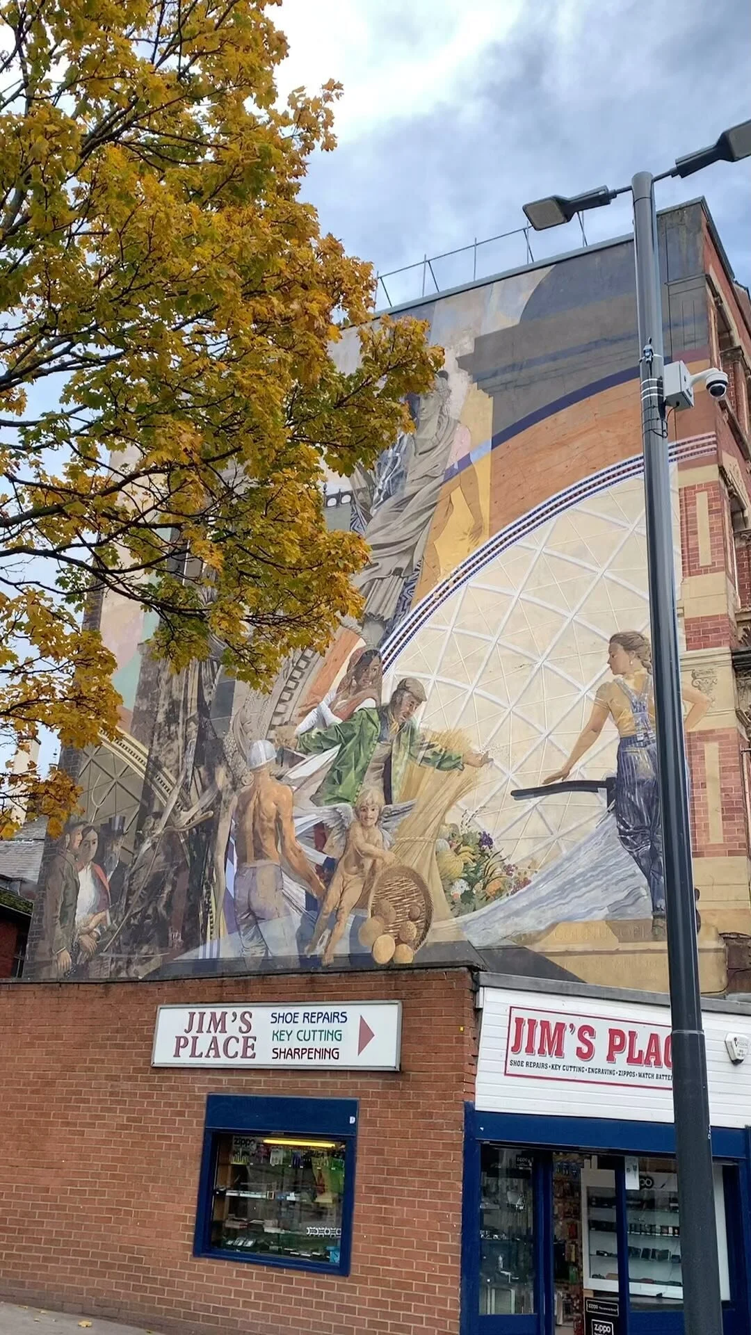 Hyman's Jewellers Leeds City Centre. Preowned Watch and Jewellery