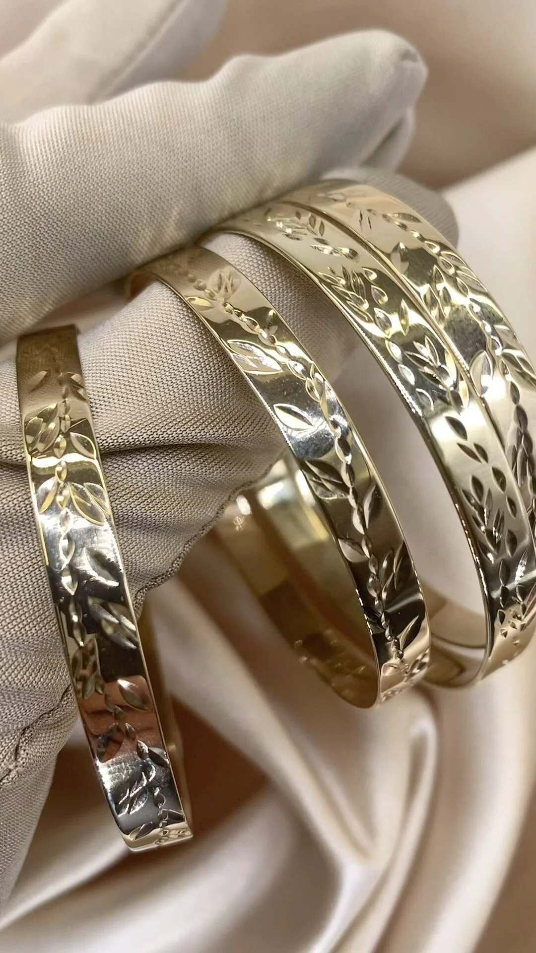 Hyman's Jewellers Leeds City Centre. Preowned Watch and Jewellery