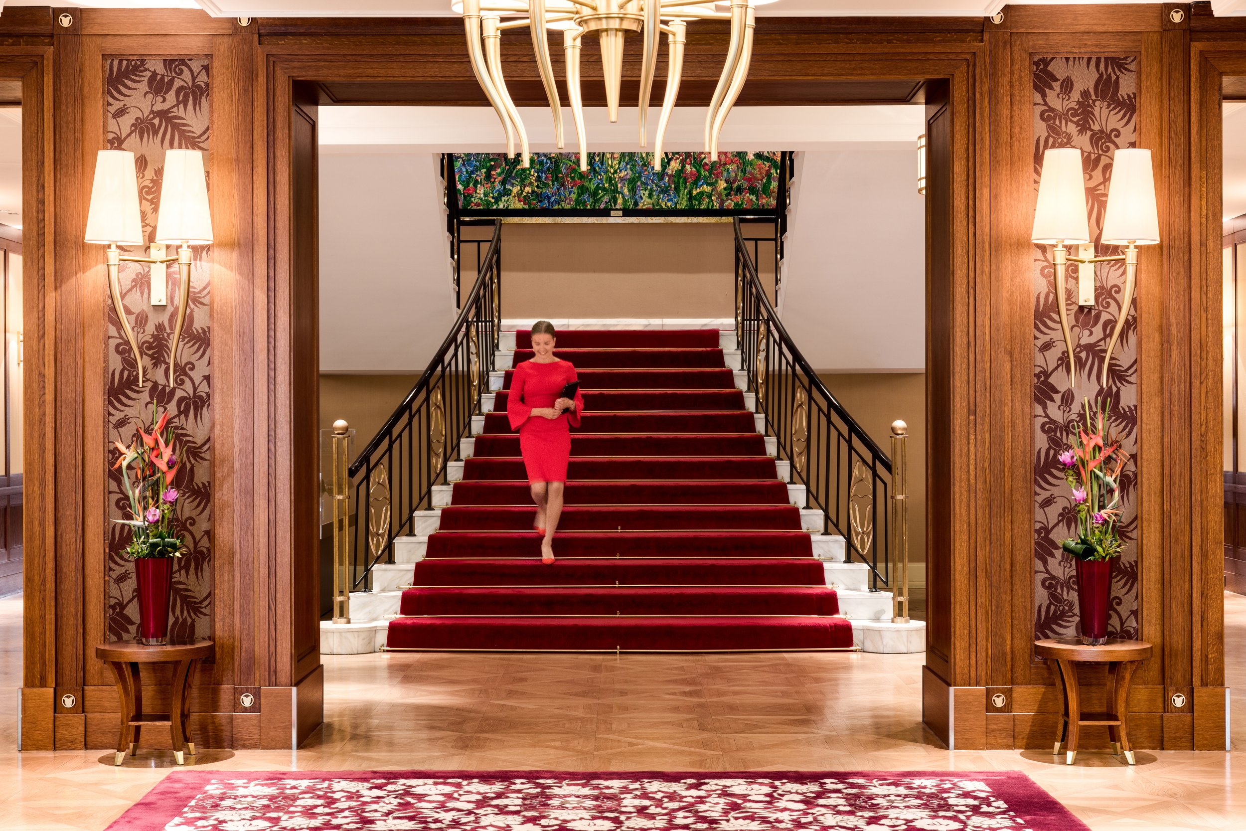 TAT1_Grand Staircase - Lady in Red_Original_3603.jpg