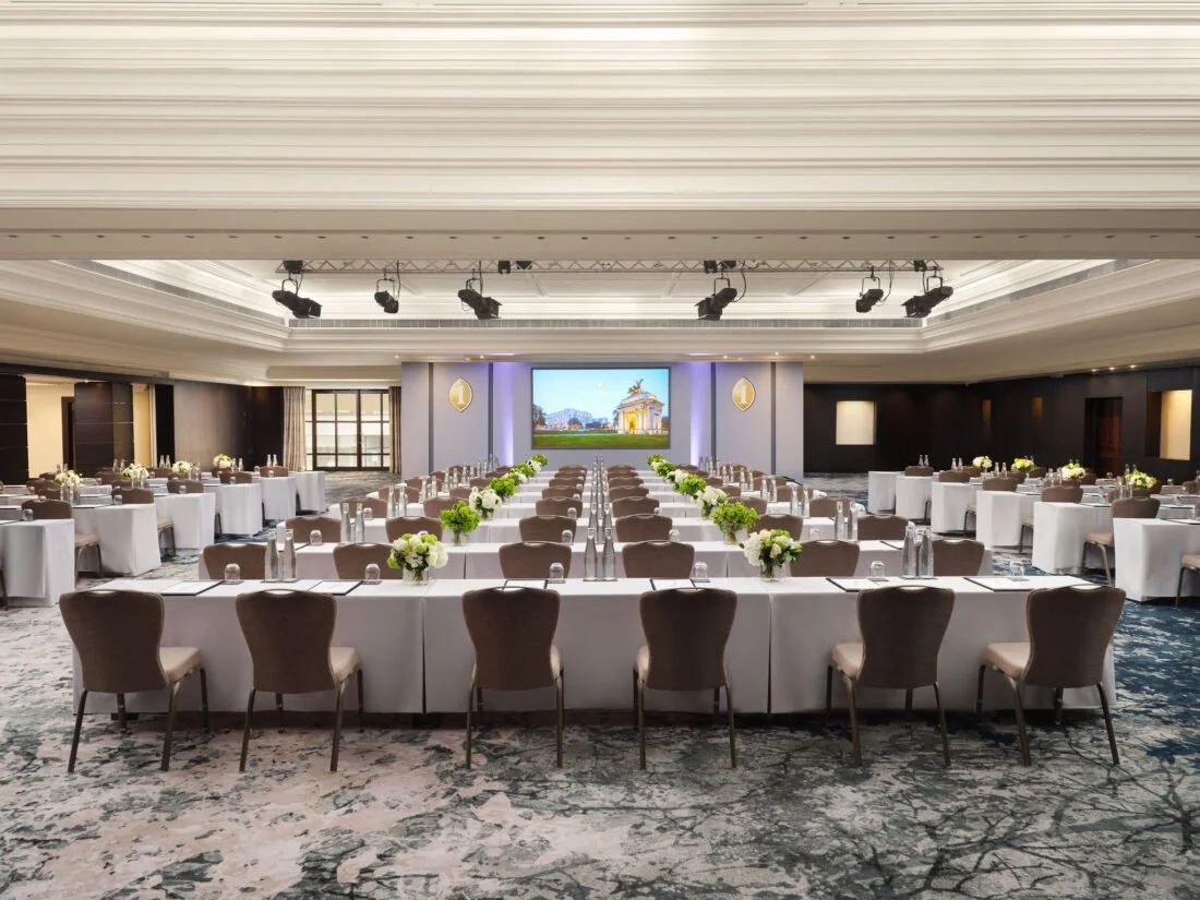 InterContinentalLondonParkLane_Ballroom_Classroom_1_Jack_Hardy_2024-1100x825.jpeg