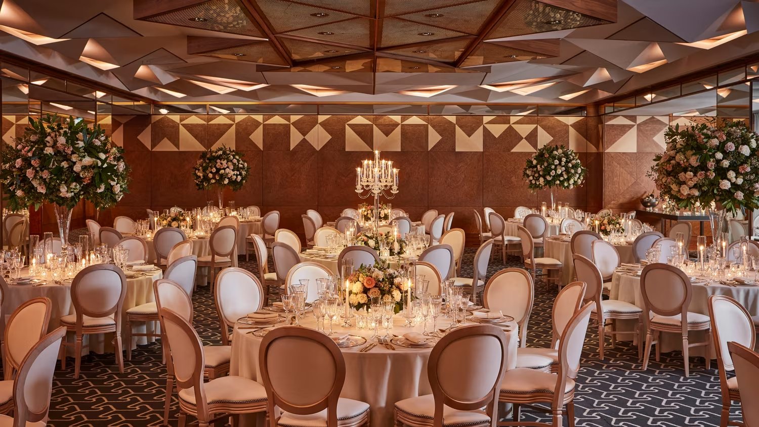 BER-PRIVATE-EVENTS-BALLROOM-02-jpg.jpg