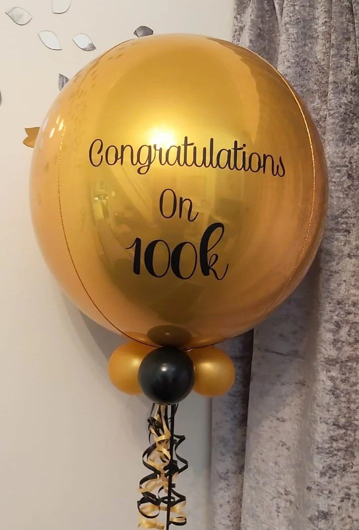 Orbz Balloon Personalised £20