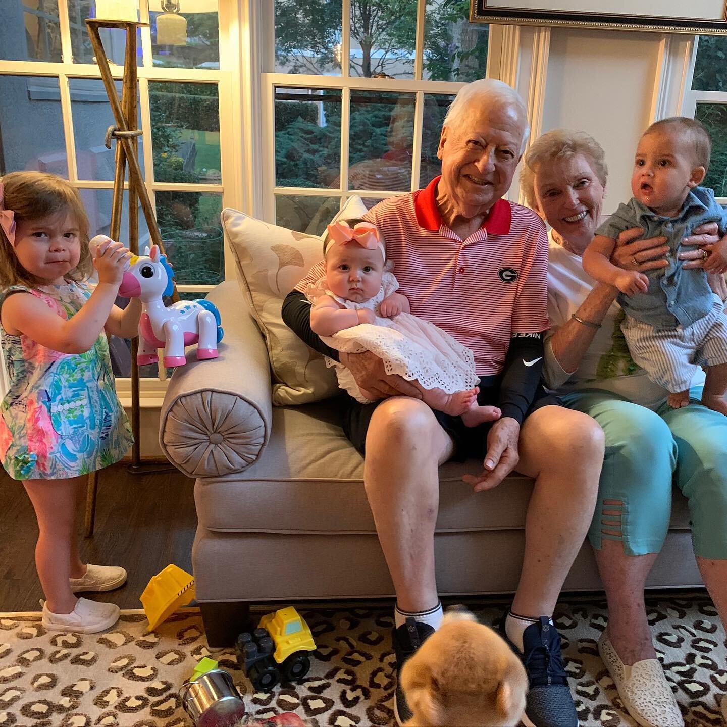 Labor Day Weekend fun with the family!! Grandma and Joe with the great-grandkids! These pictures are hard as hell to take, so you know we gotta post them! Happy Labor Day 🇺🇸 #ButlerBrigade @jacquievabutler @kssugar3 @cathycbutler @grandmabutler @th