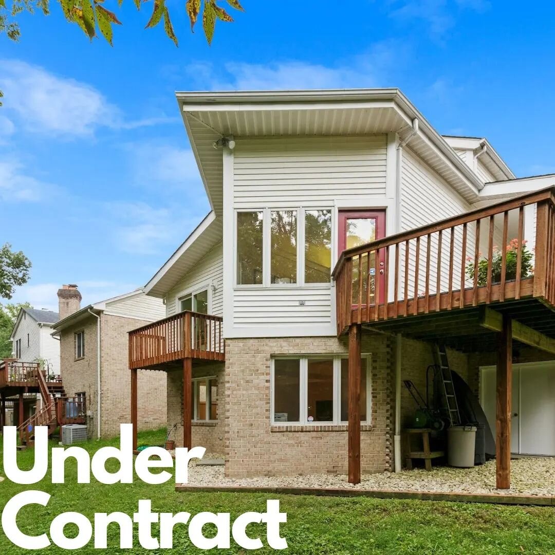 Under Contract 🙌

#fosterspahrco
#sellsilversprinf