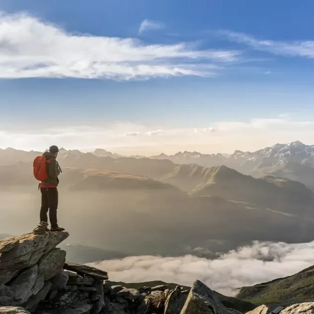 Marketing Is Owning A Hill (And Then A Mountain): What Leaders Do Right