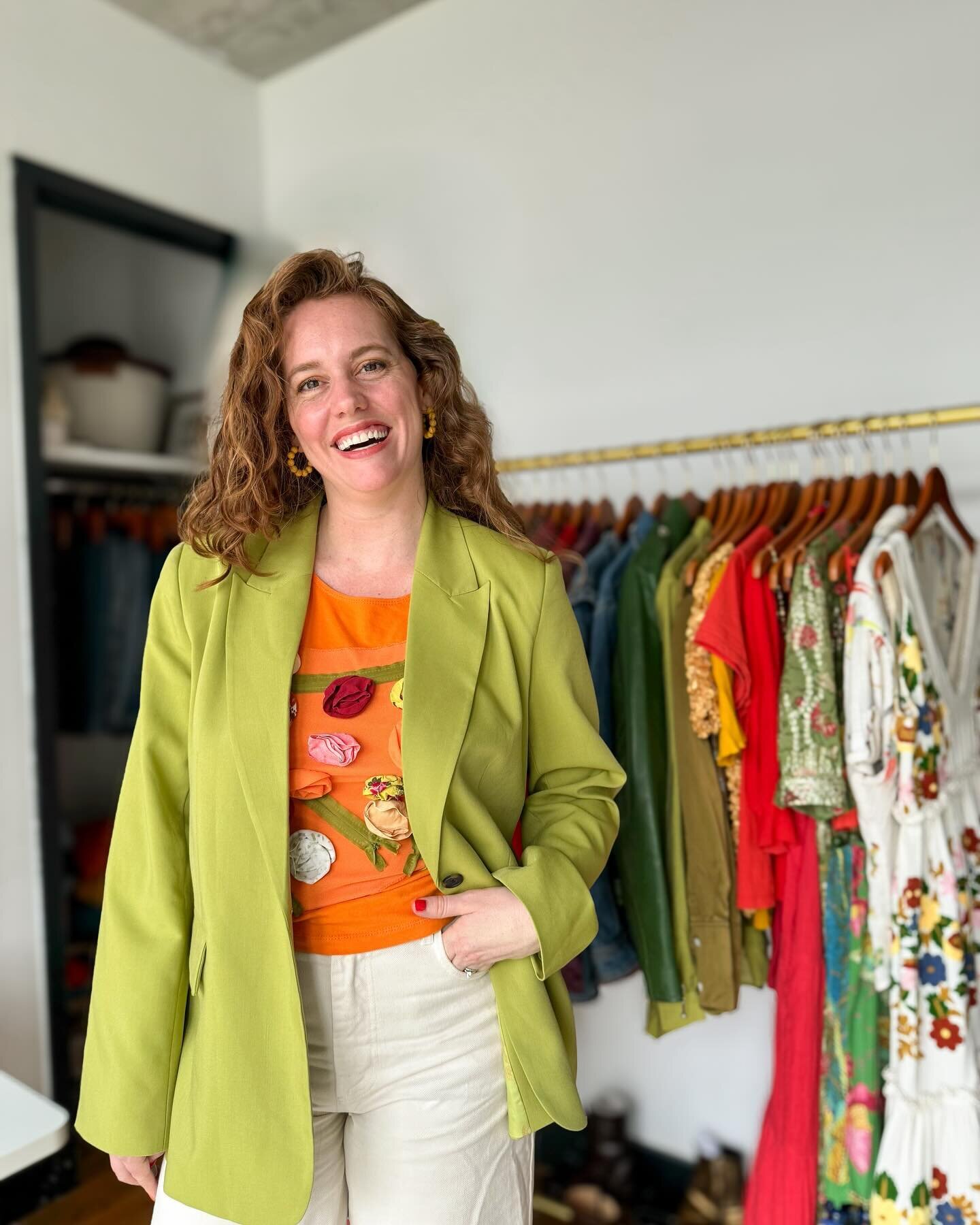 If you have a bunch of cute clothes you&rsquo;ve worn once, but wear same things from the hamper on repeat (and feel blah about it), more shopping is NOT the answer. 

If what you want is a rotation of magnetic outfits that feel like YOU, it won&rsqu