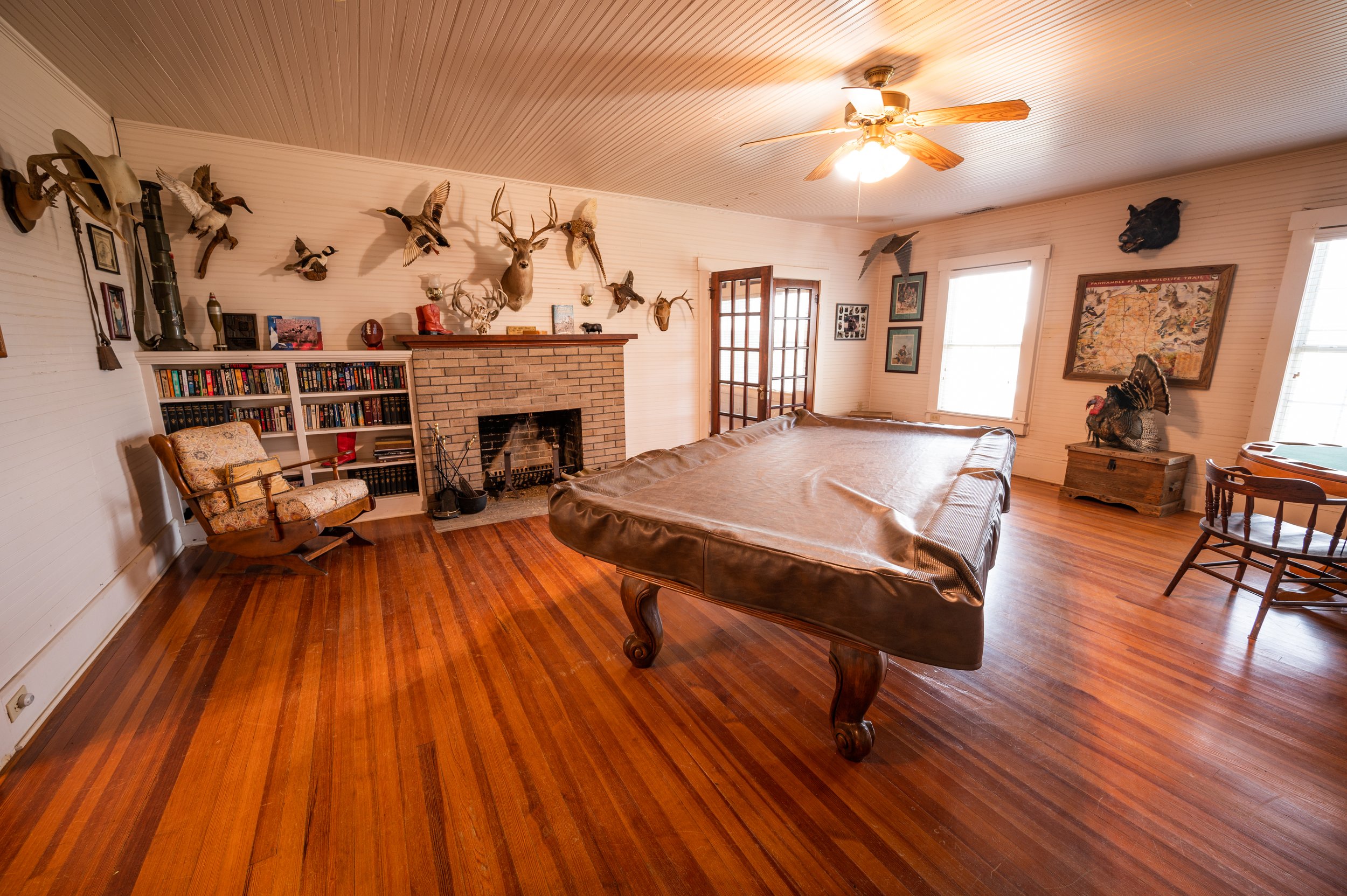 Pool Room2.jpg
