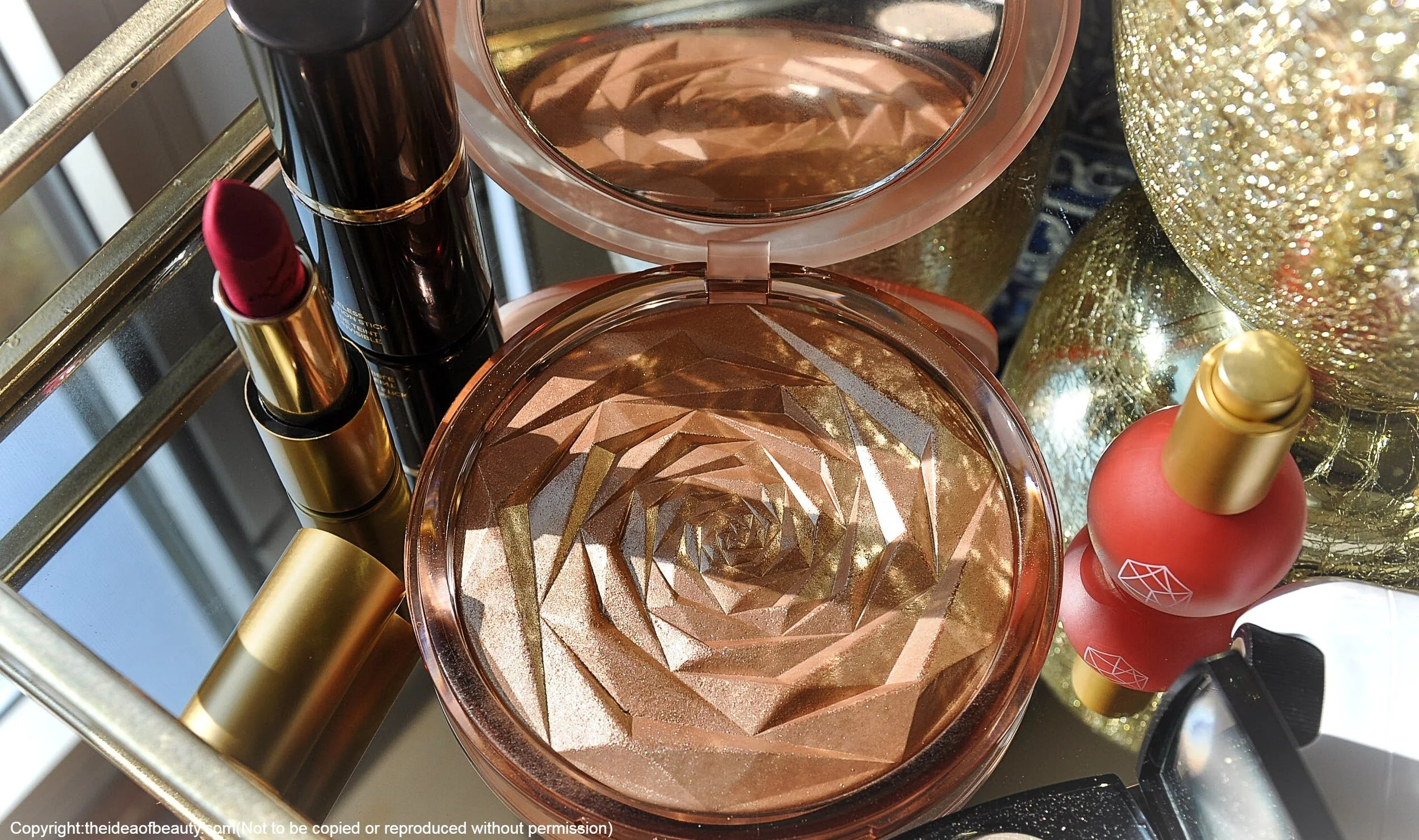 huda nymph highlighter powder