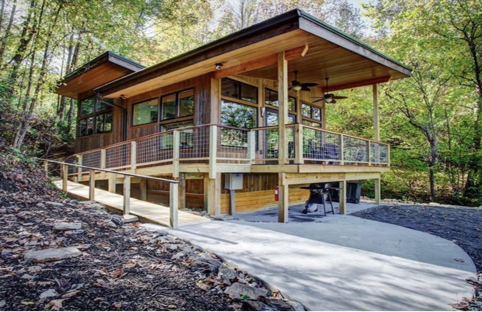 french broad chalet.png