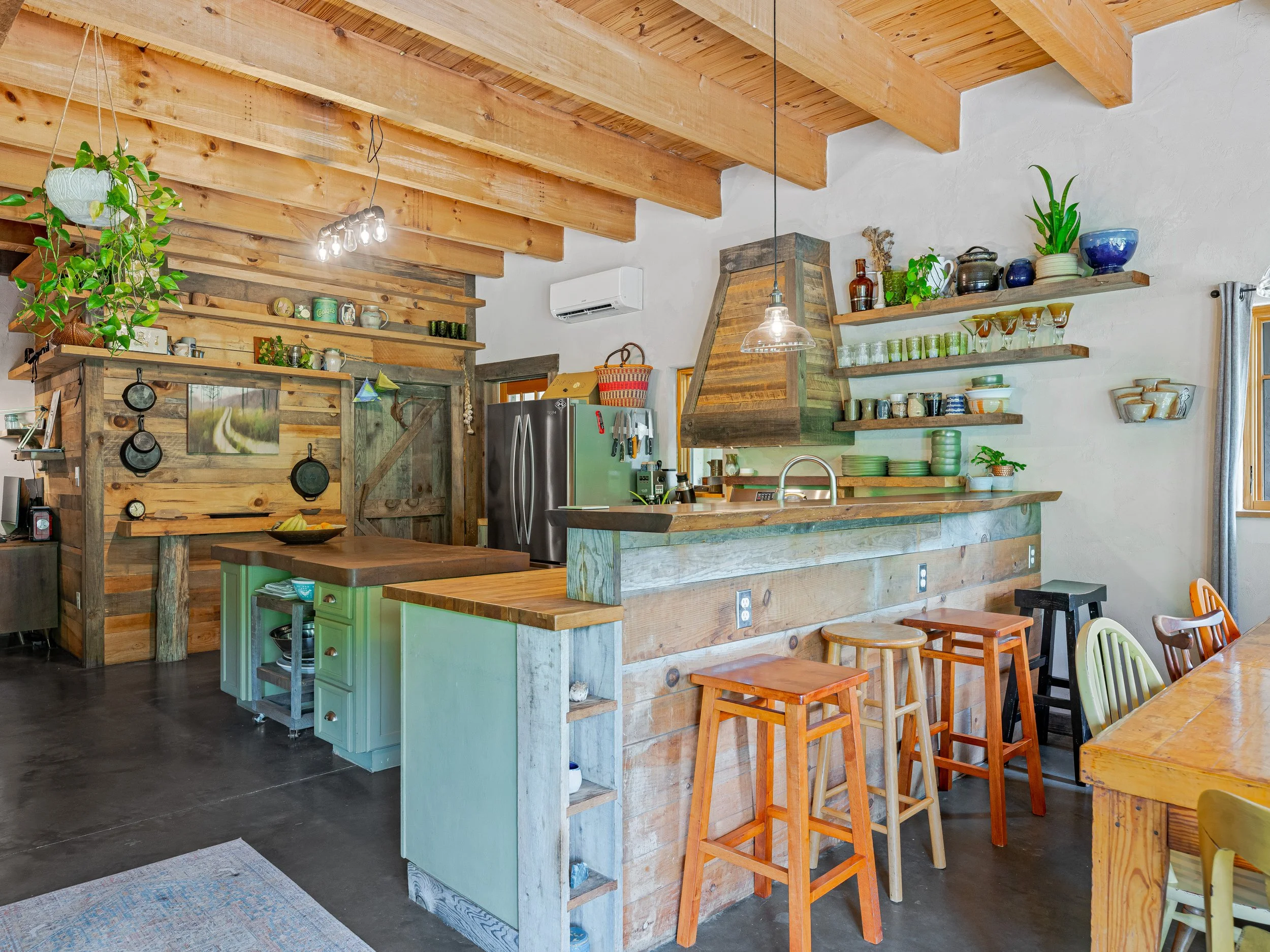 13-3151 LUMP TOWN RD - 13.jpg