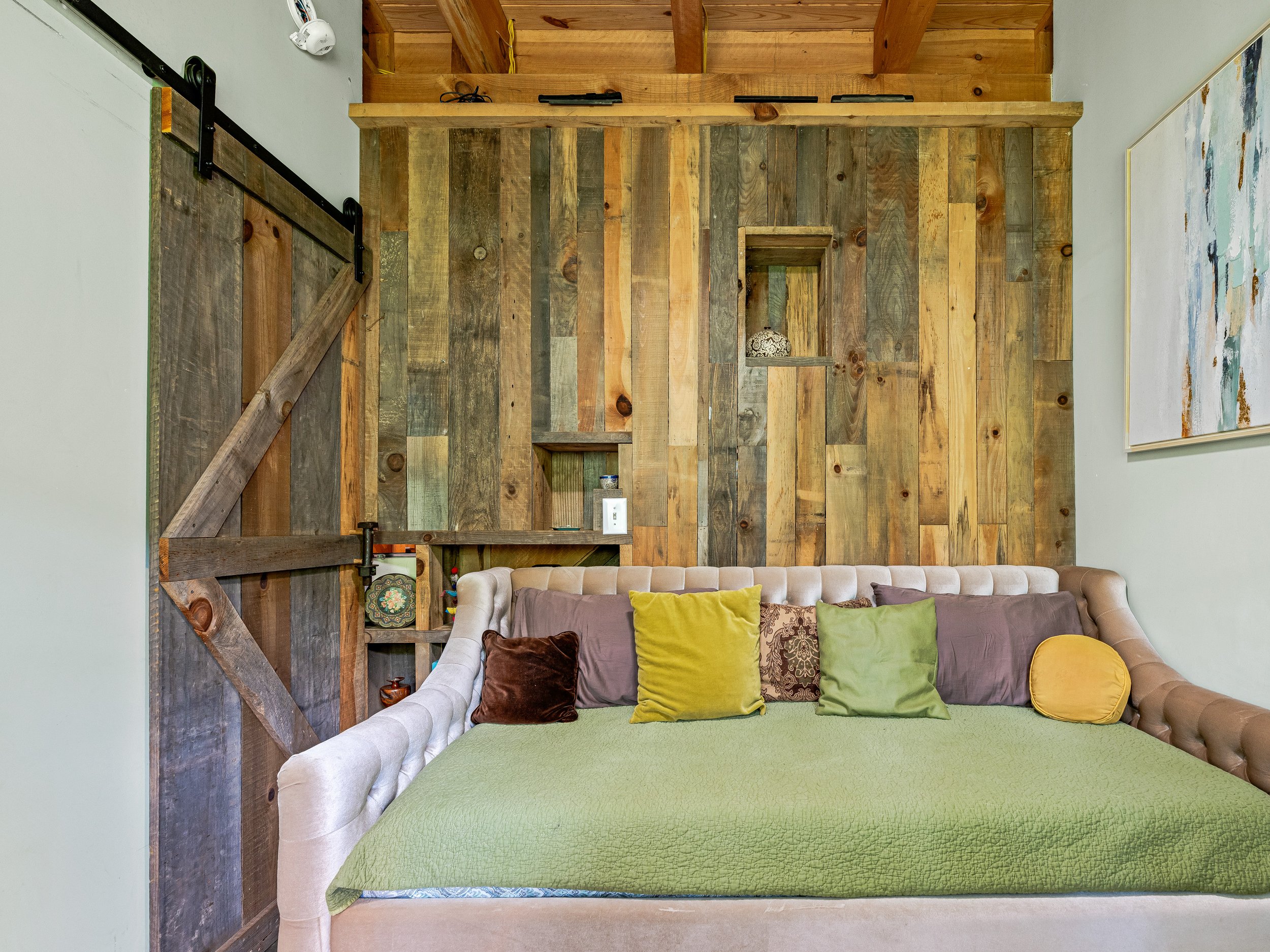 18-3151 LUMP TOWN RD - 18.jpg