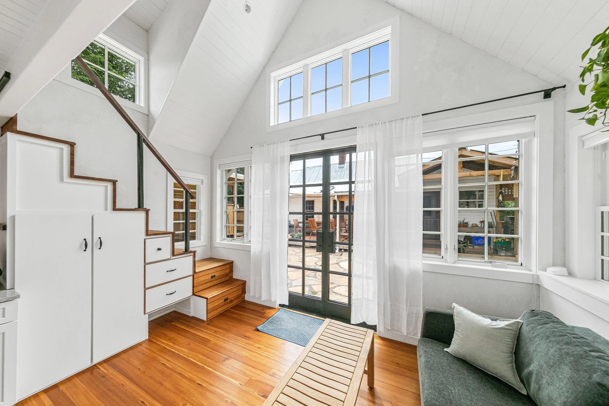 12-704 W Glendale Ave.-12.jpg