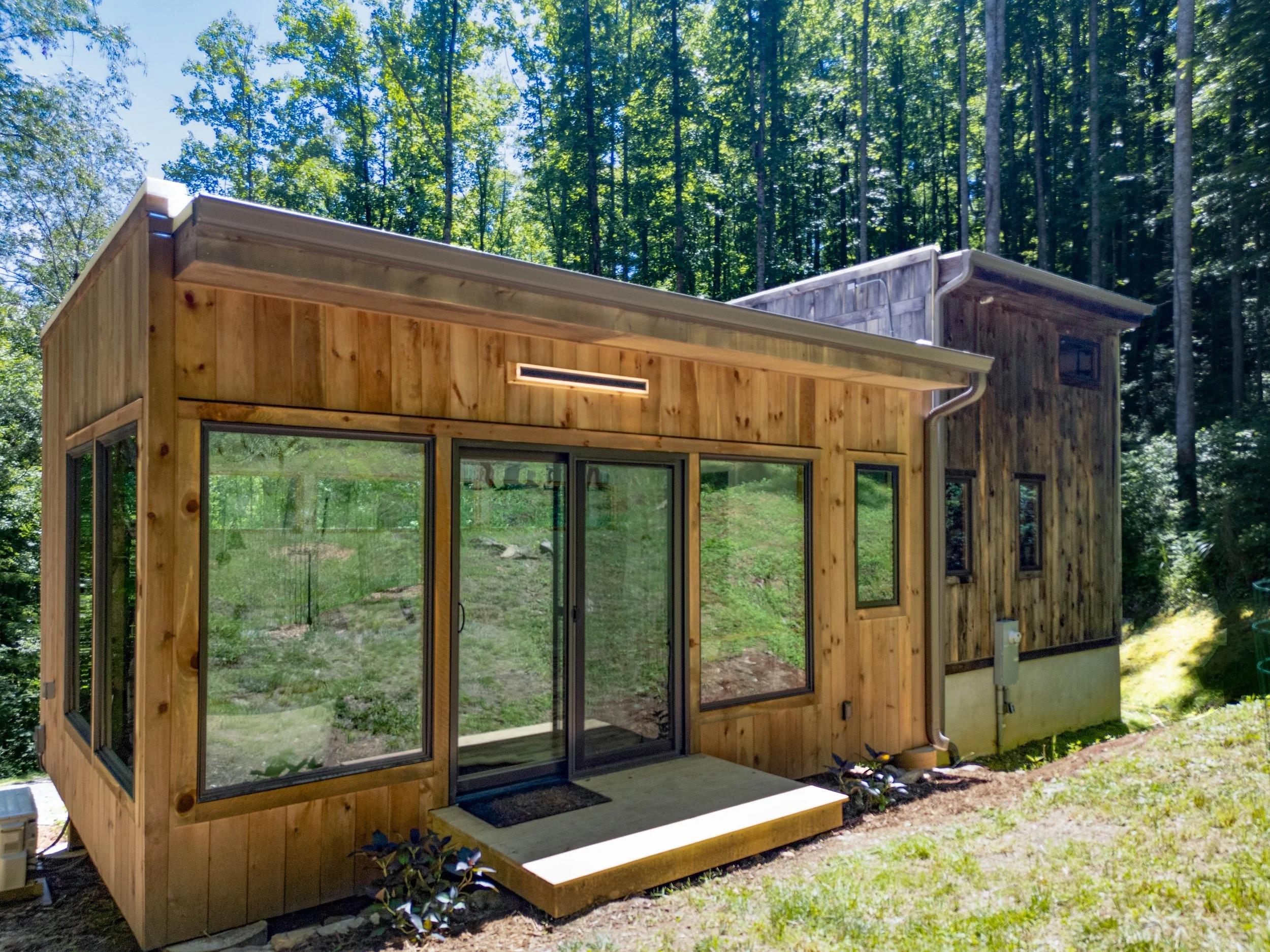 exterior-8.jpg