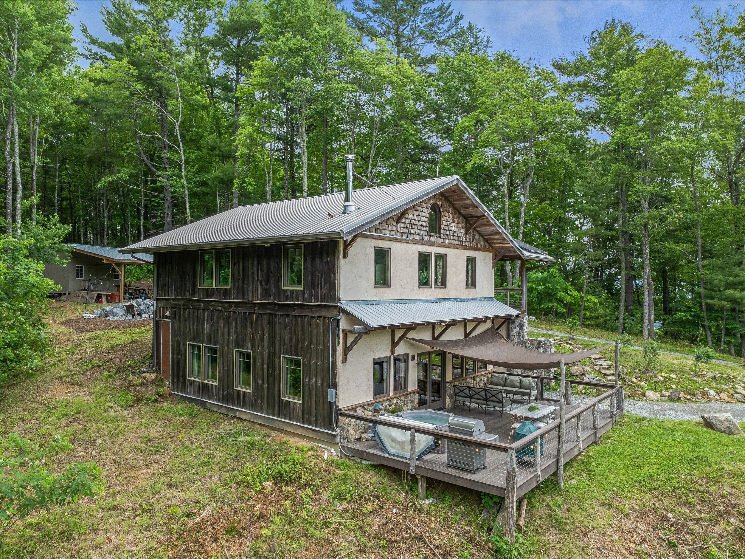 04-3151 LUMP TOWN RD - 04.jpg