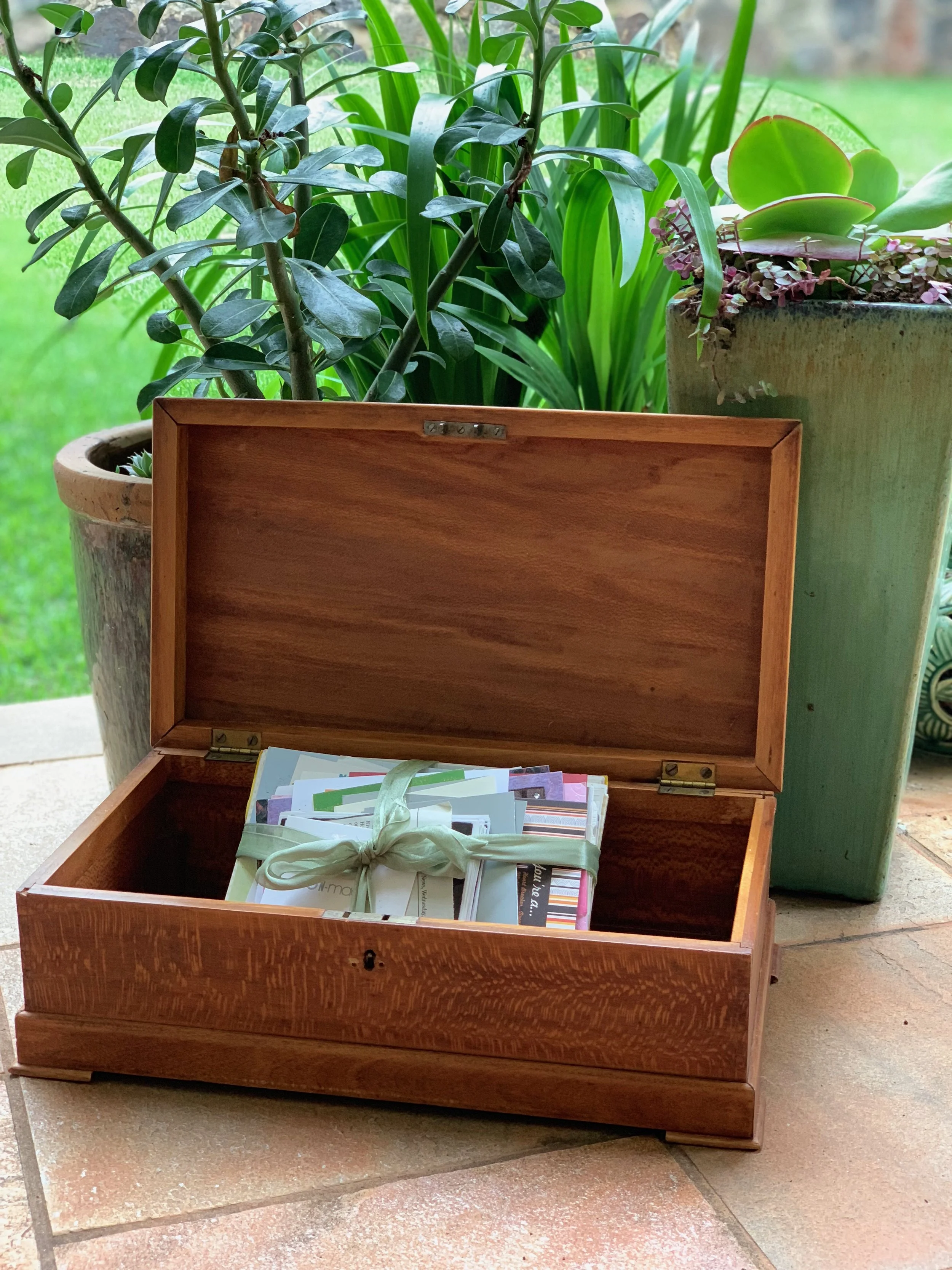 Antique Box // Qty: 1