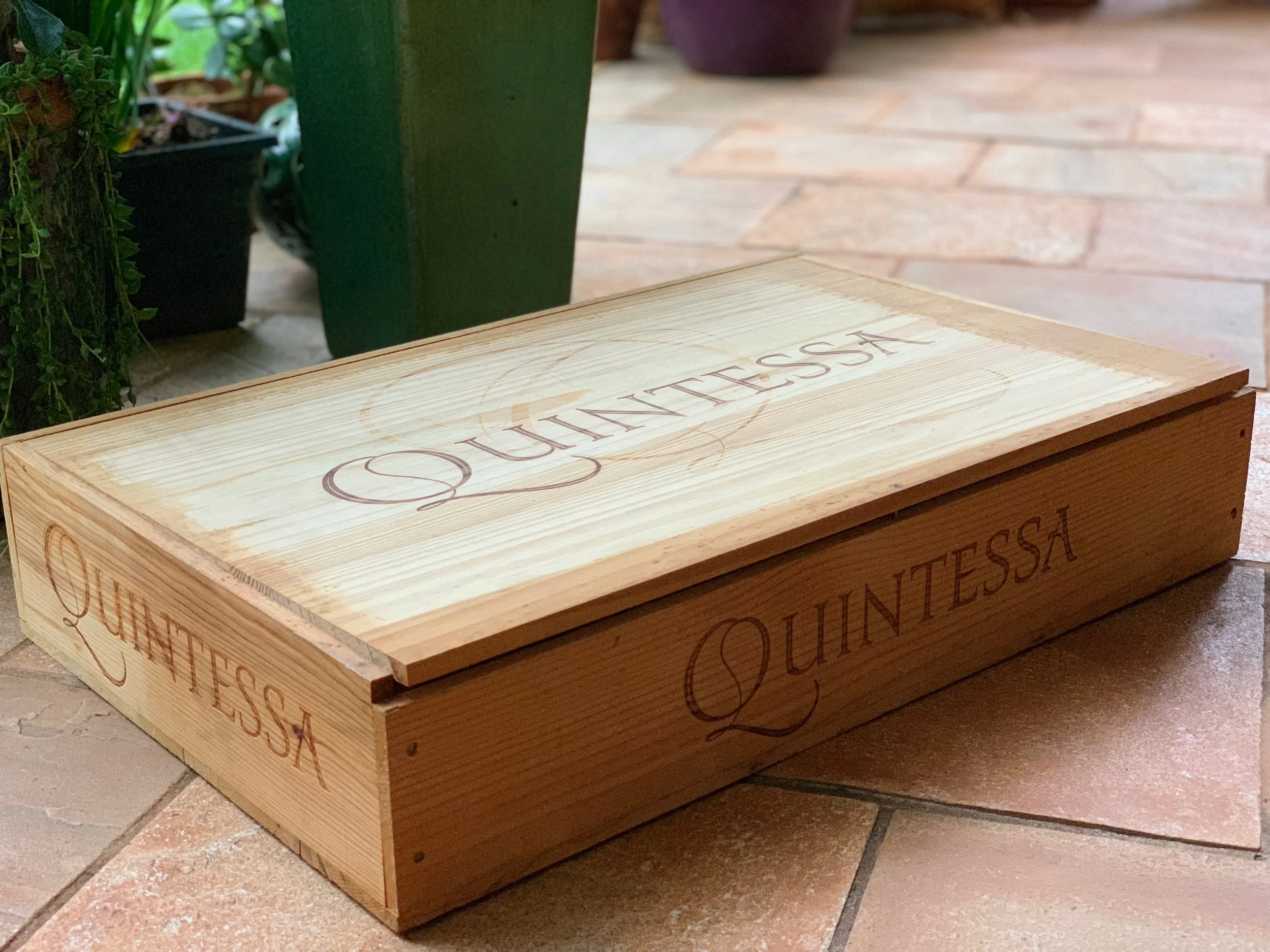 Rustic Wine Box (Outside)