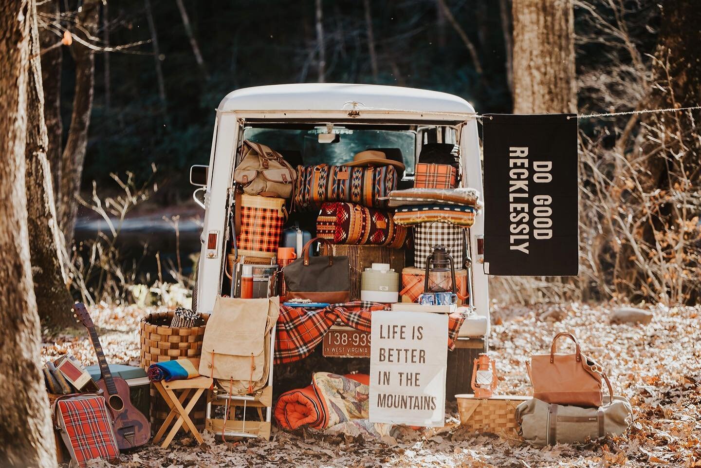 DO GOOD RECKLESSLY ✨ Life is better in the mountains. 🏔 Fresh batch of these hand painted flags in the shop! // #ellaandcompanyhome // 📷:@thegrays #wvtourism #countrylivingmagazine #llbean #thomaswv