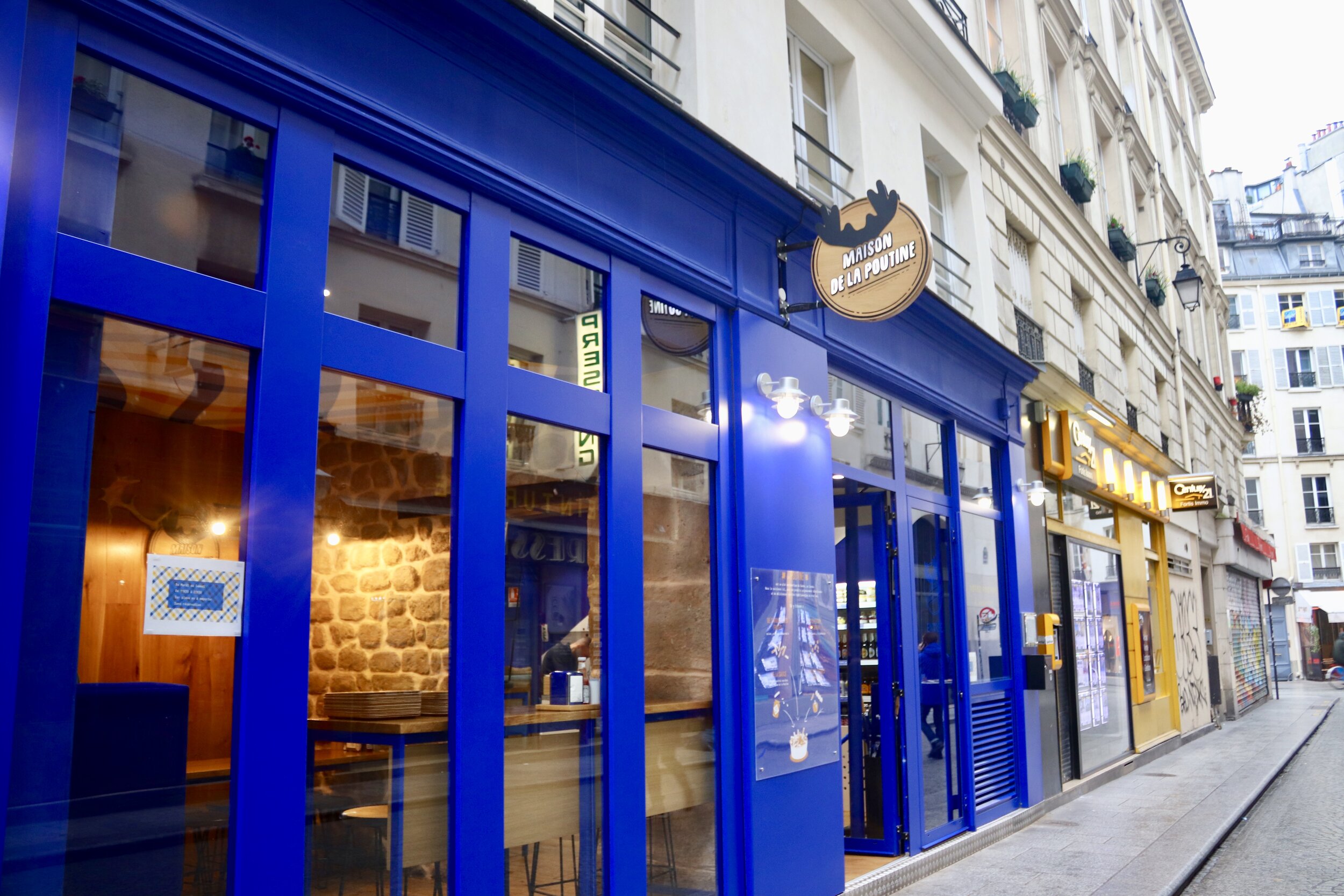 The Montreal Gazette: At long last, Paris gets its first Maison de la Poutine